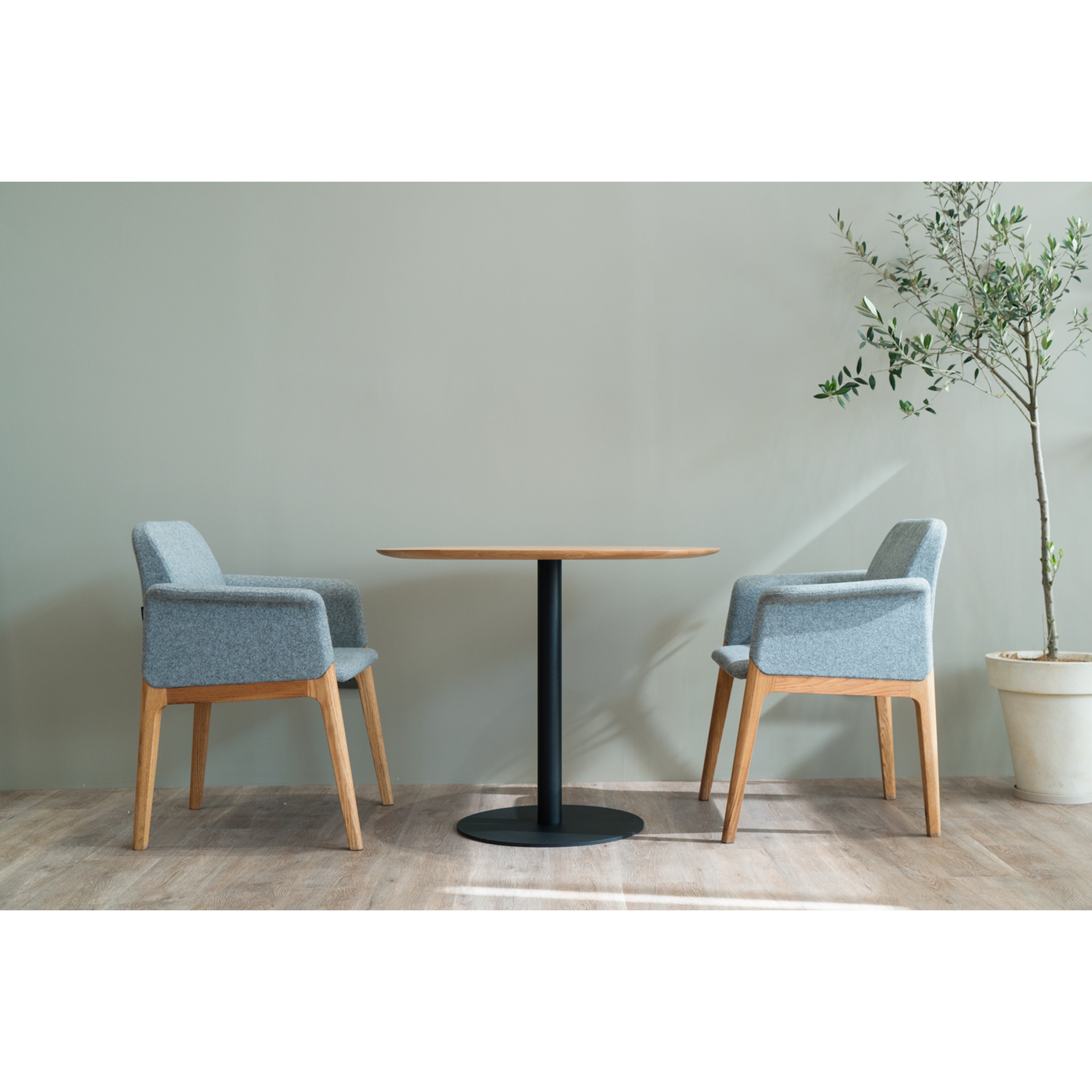 Edge W - Dining Chair