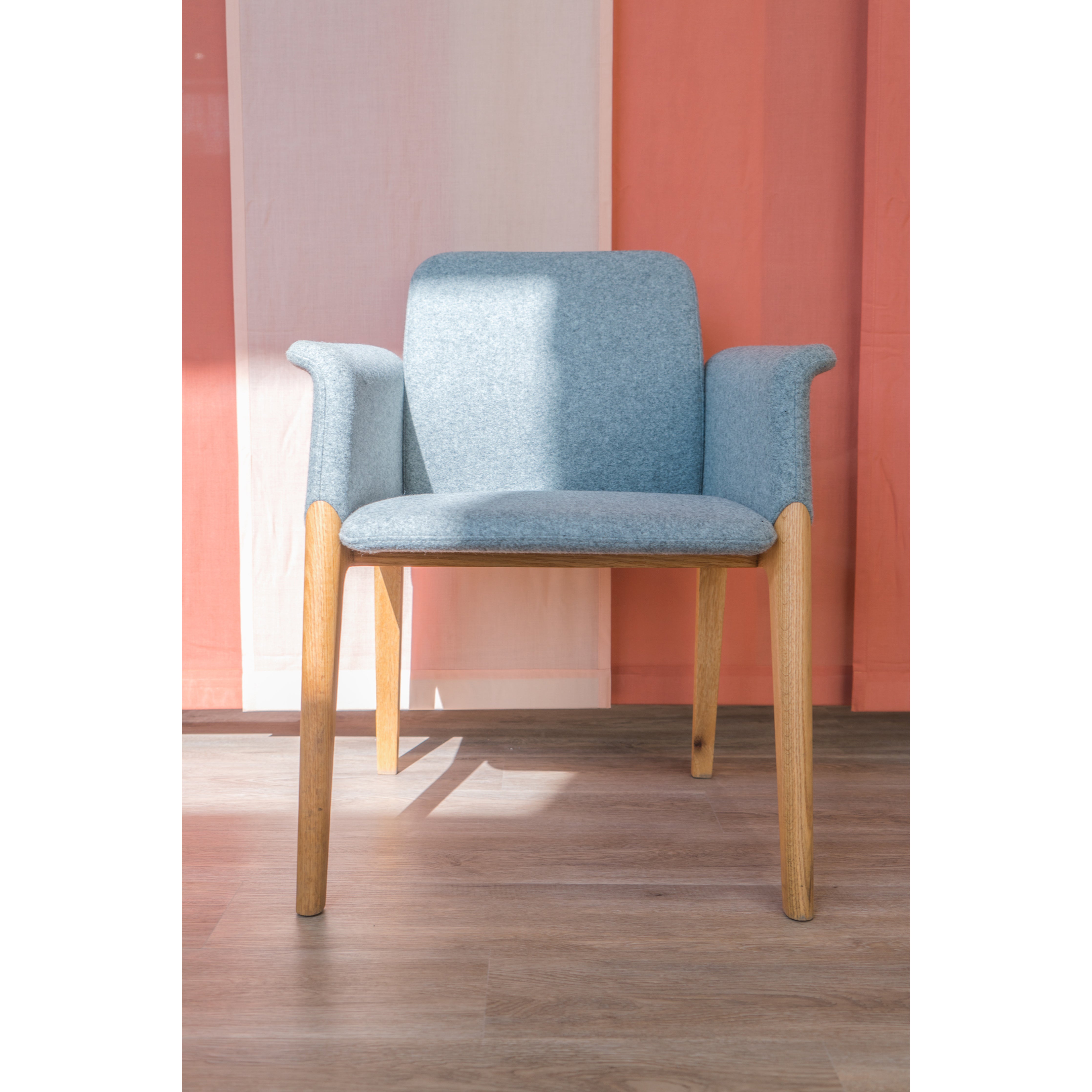 Edge W - Dining Chair