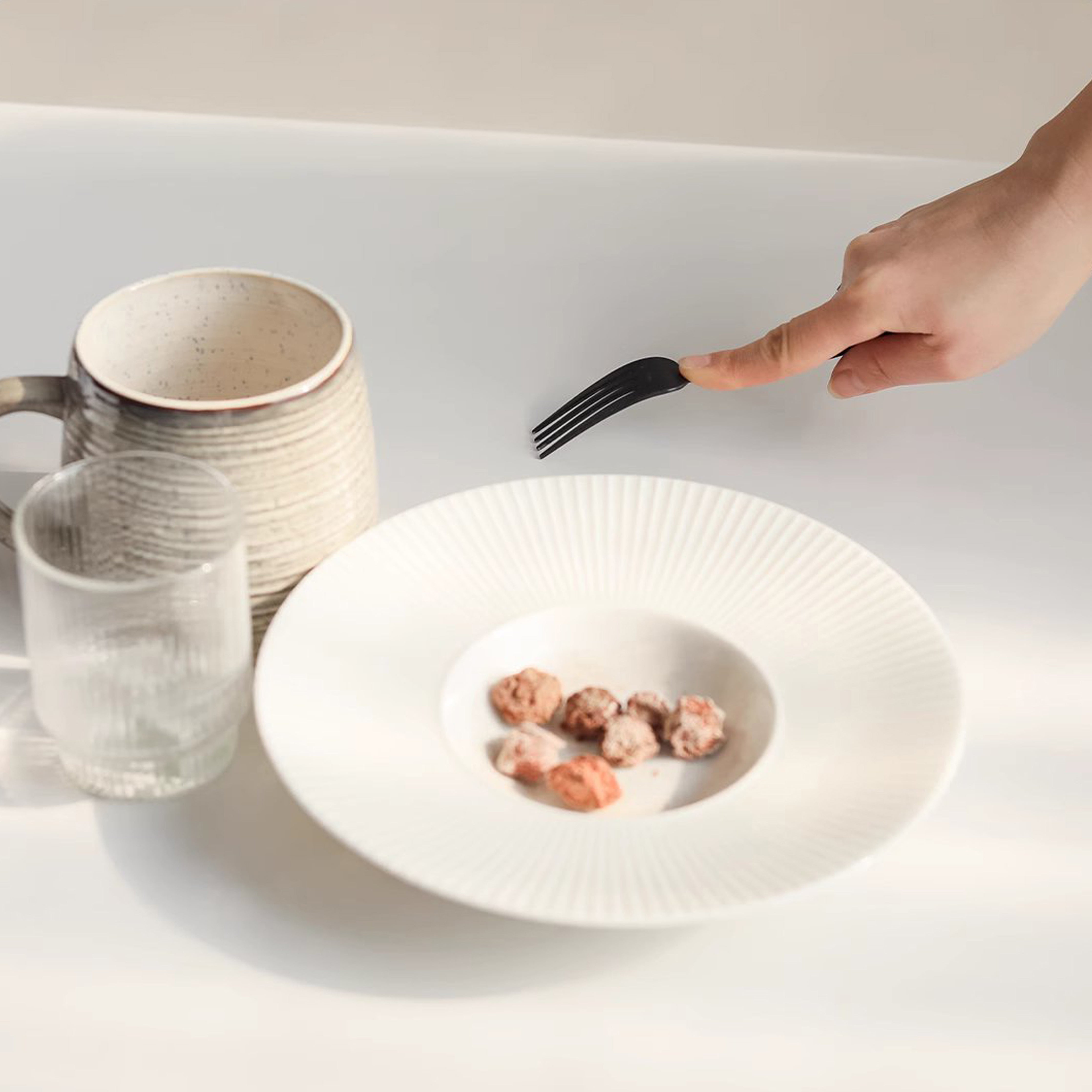 9.0 Table - Sintered Stone Round Dining Table