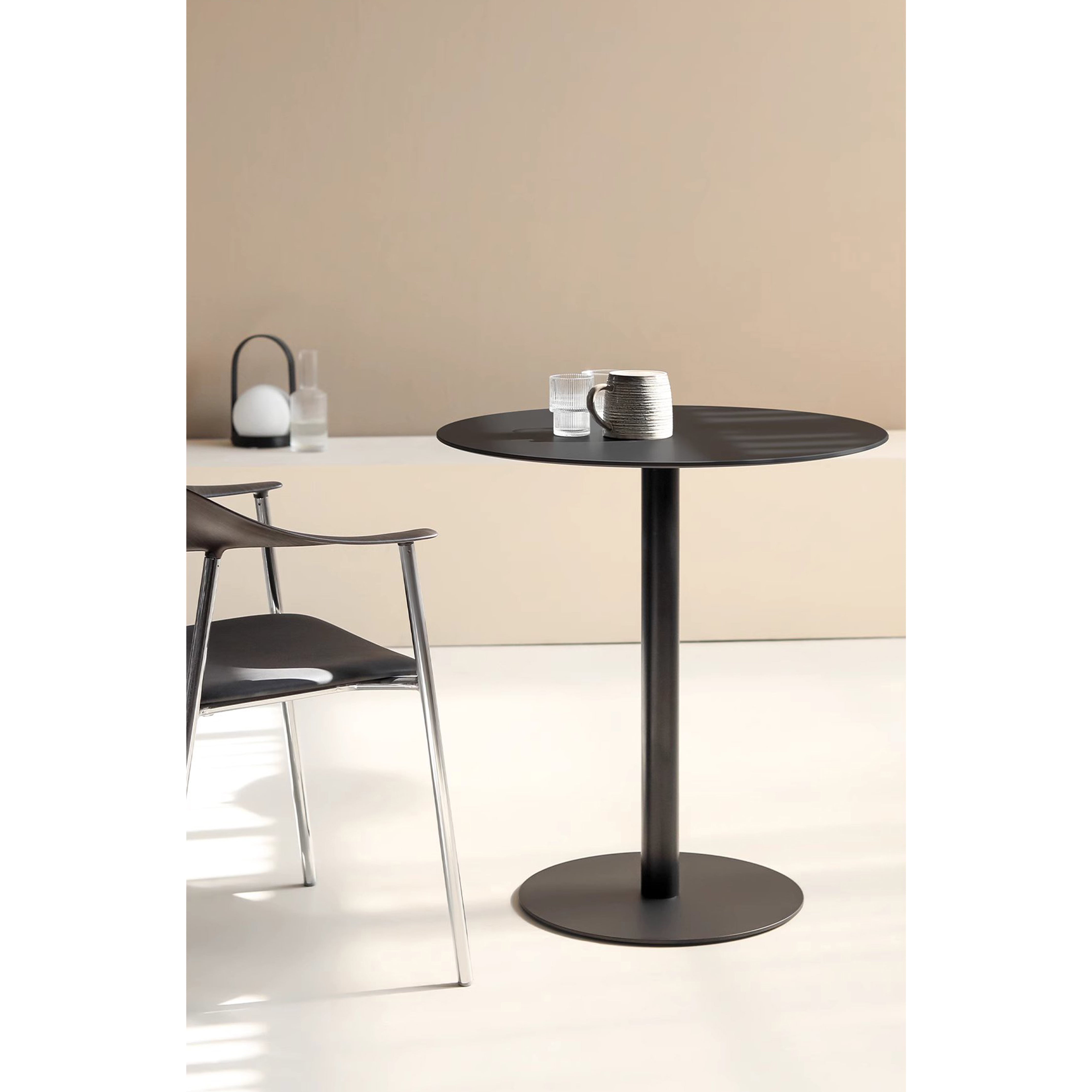 9.0 Table - Sintered Stone Round Dining Table