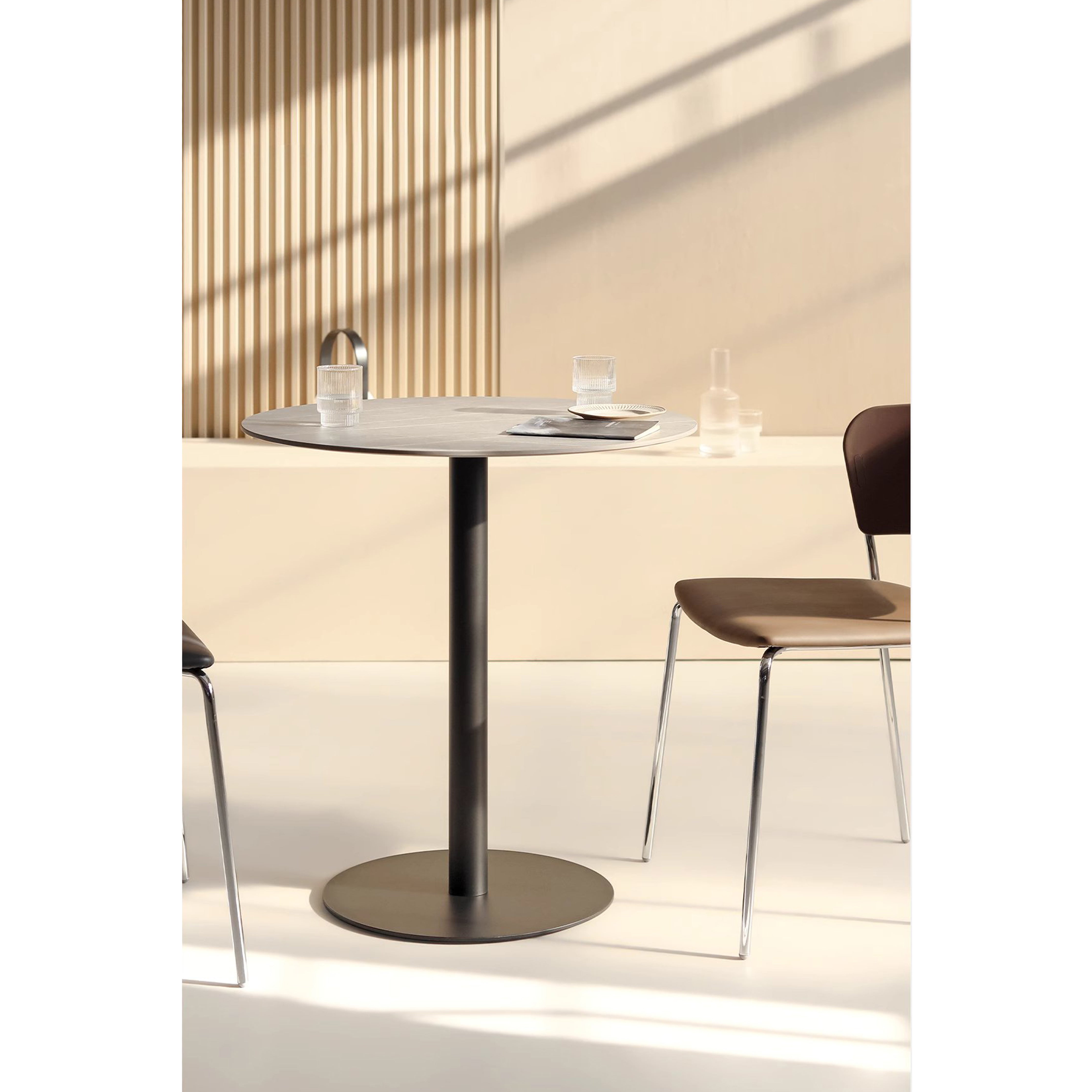 9.0 Table - Sintered Stone Round Dining Table