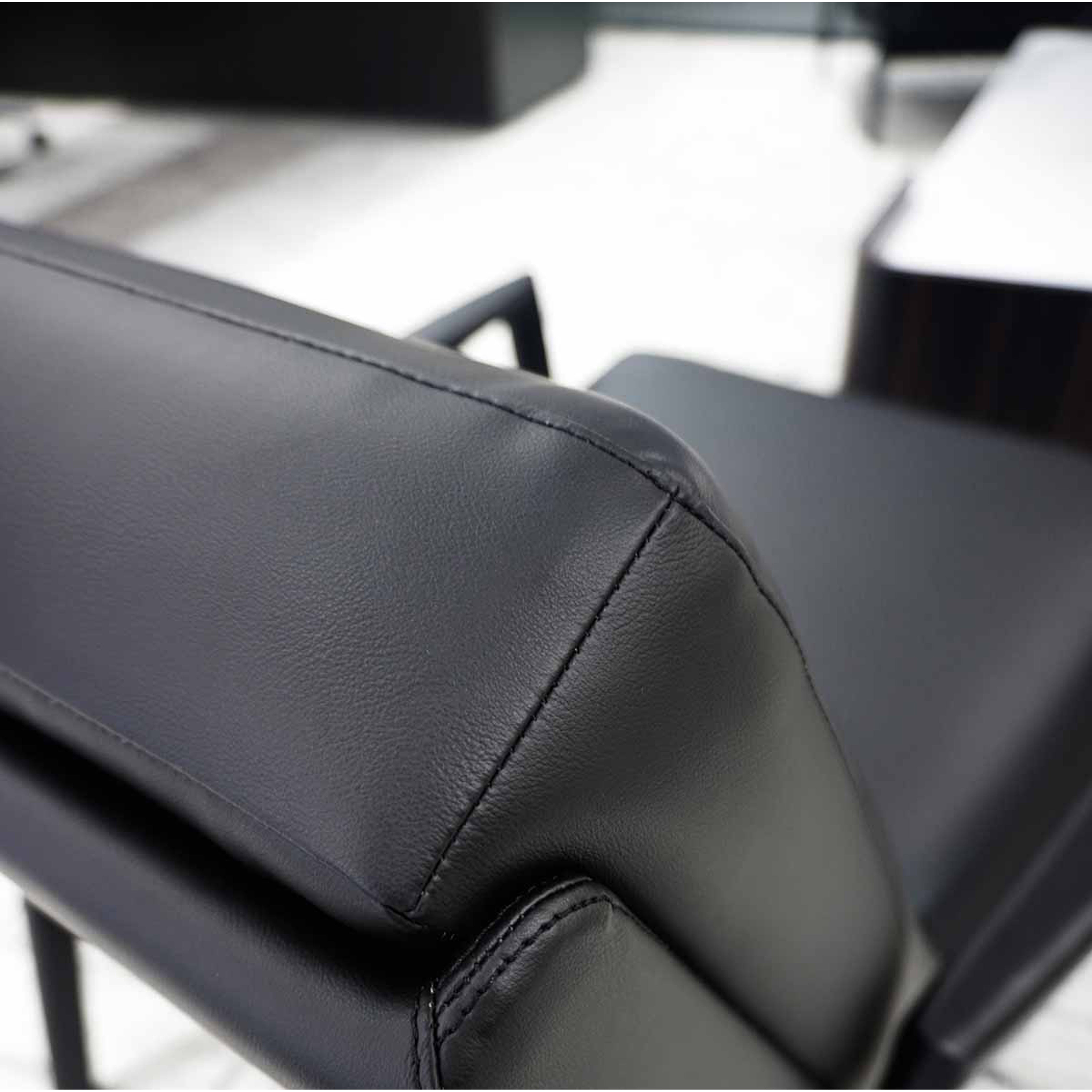 Wall - Lounge Chair