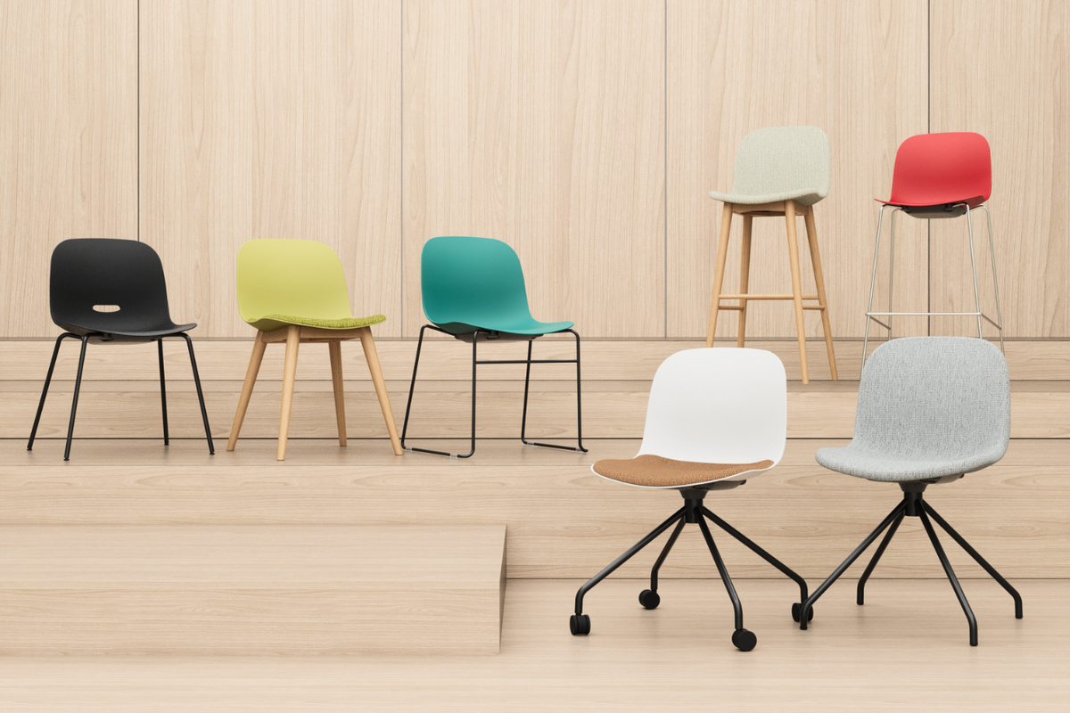Layer Customisable Chair for Commercial space pick 