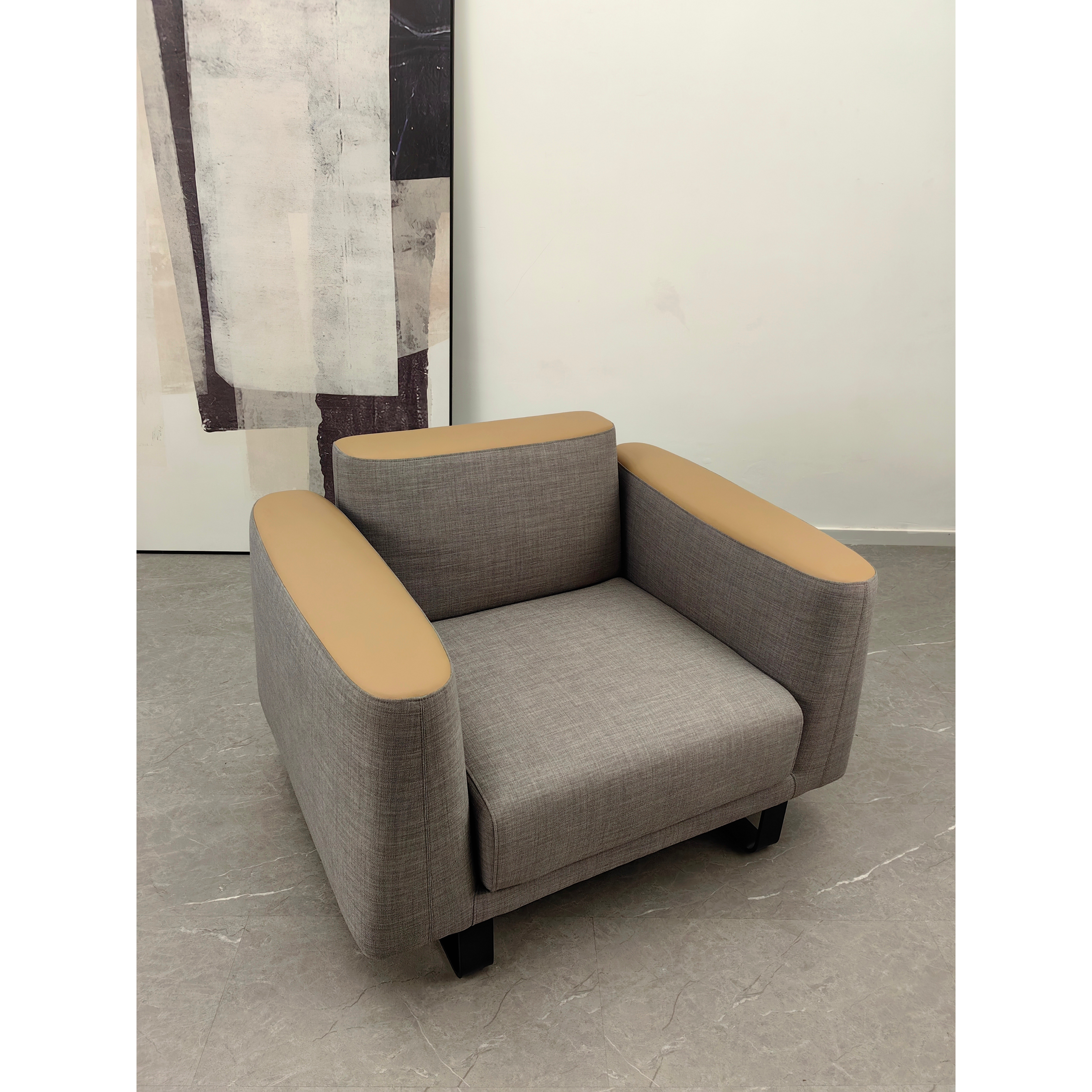 Norman V2 - Lounge Chair
