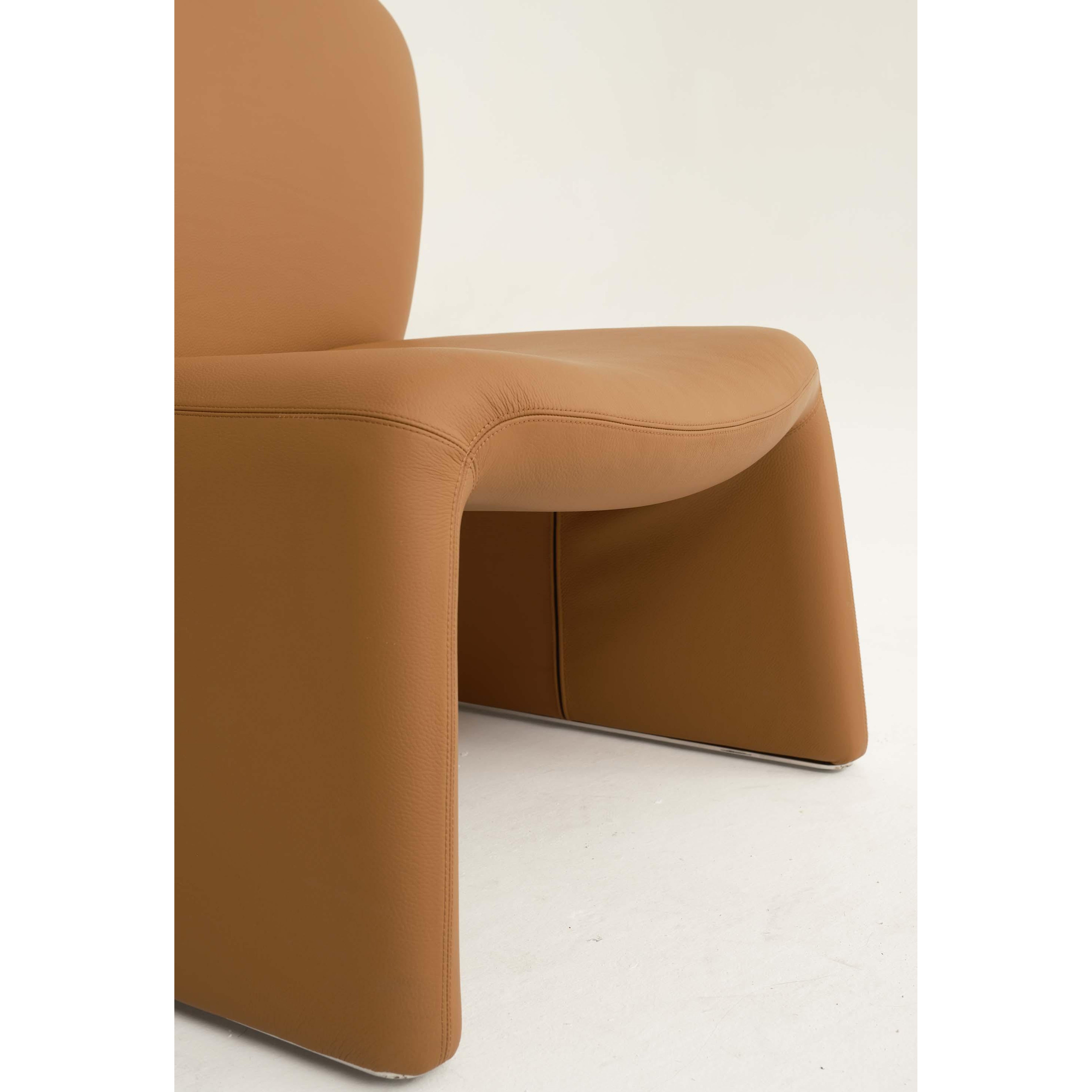 Shield - Lounge Chair