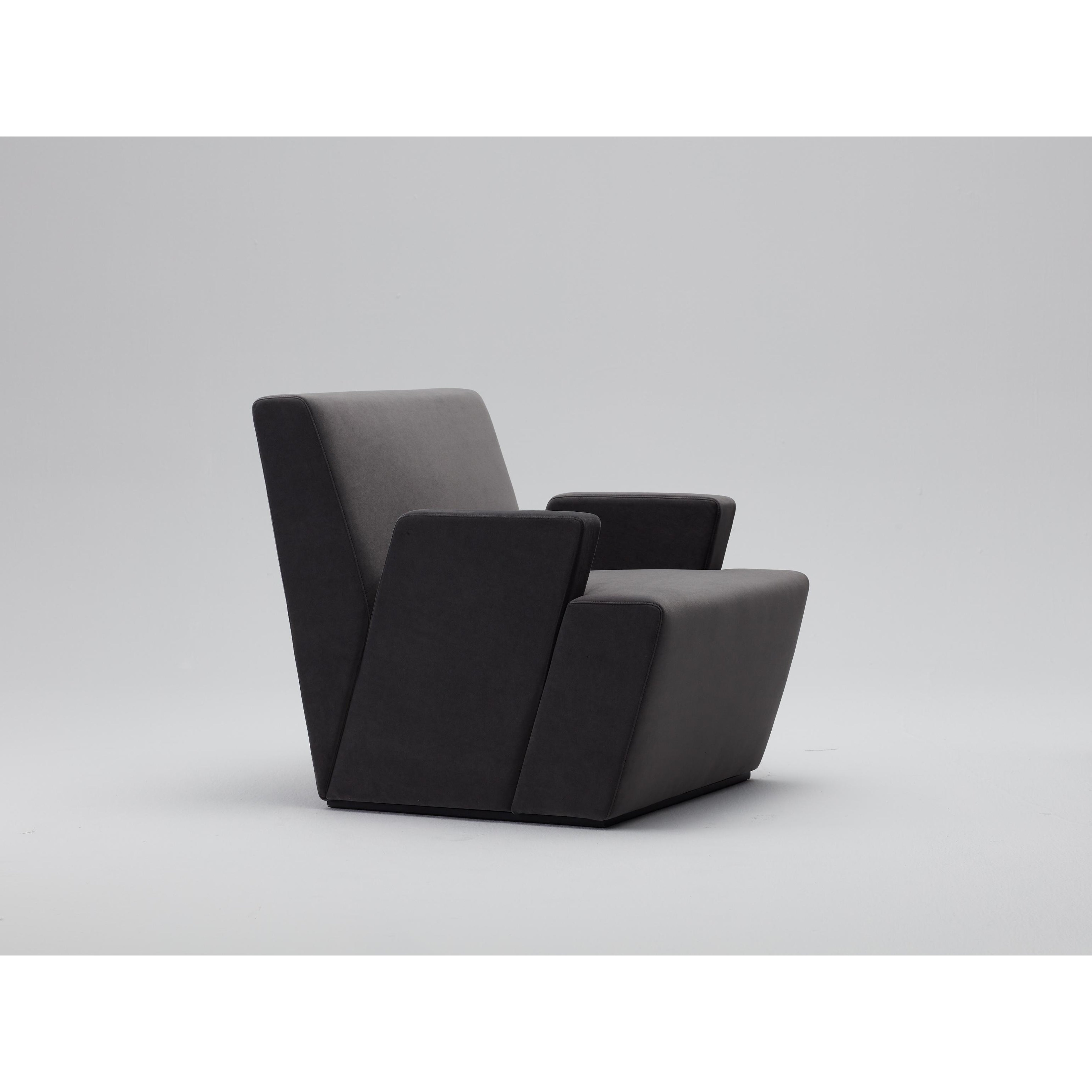 Swan - Lounge Chair