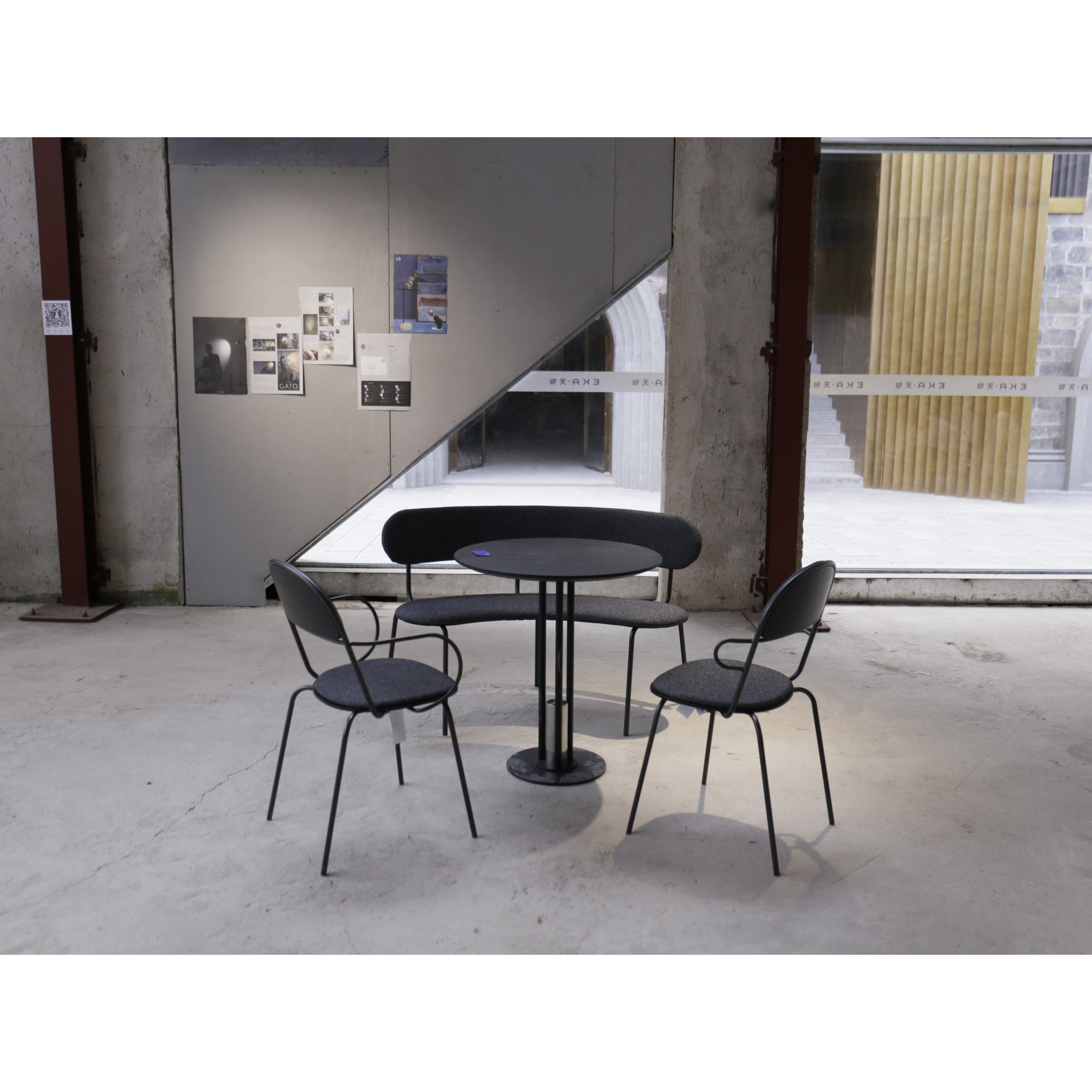 Aura - Round/Square Dining Table