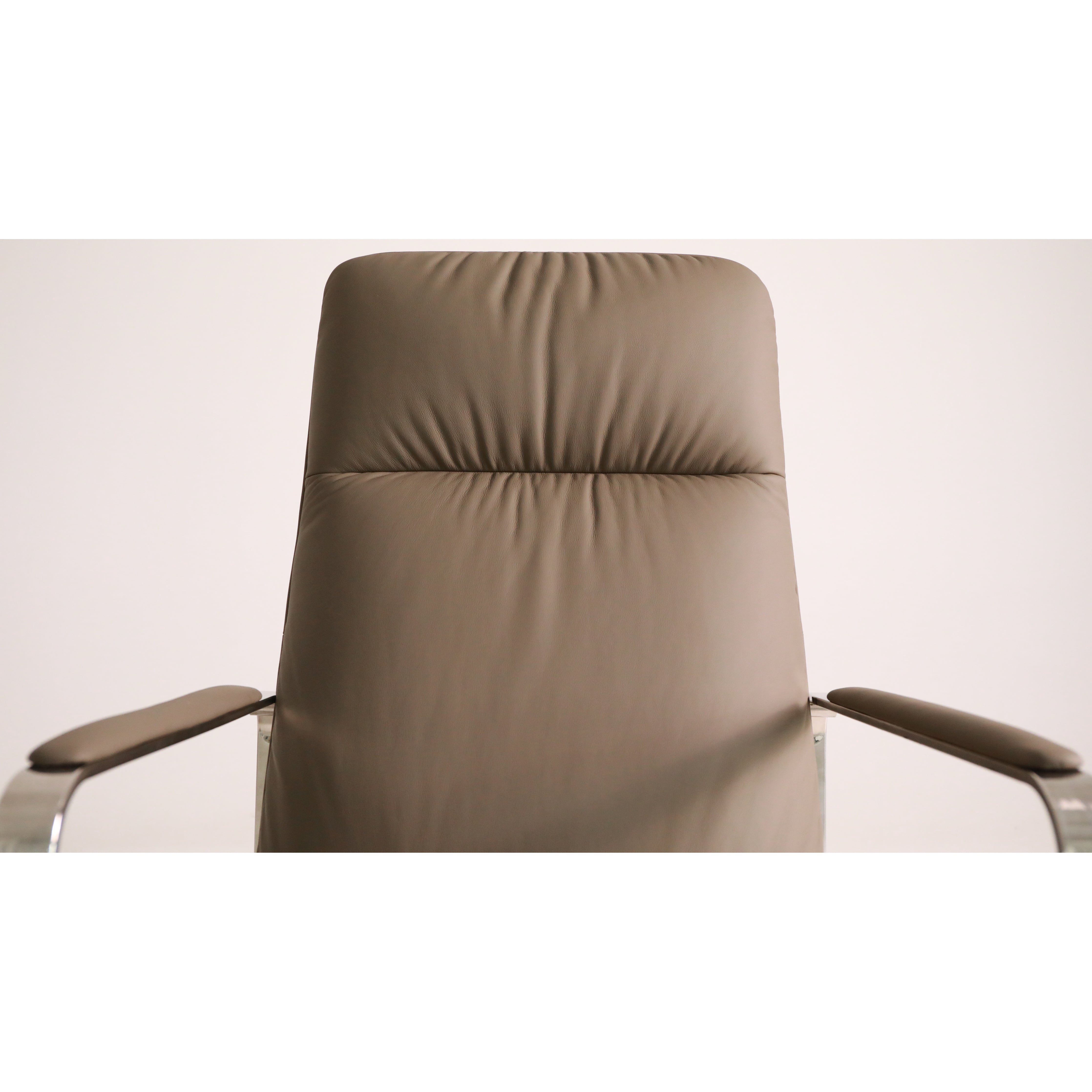 MOTIF - Lounge Chair