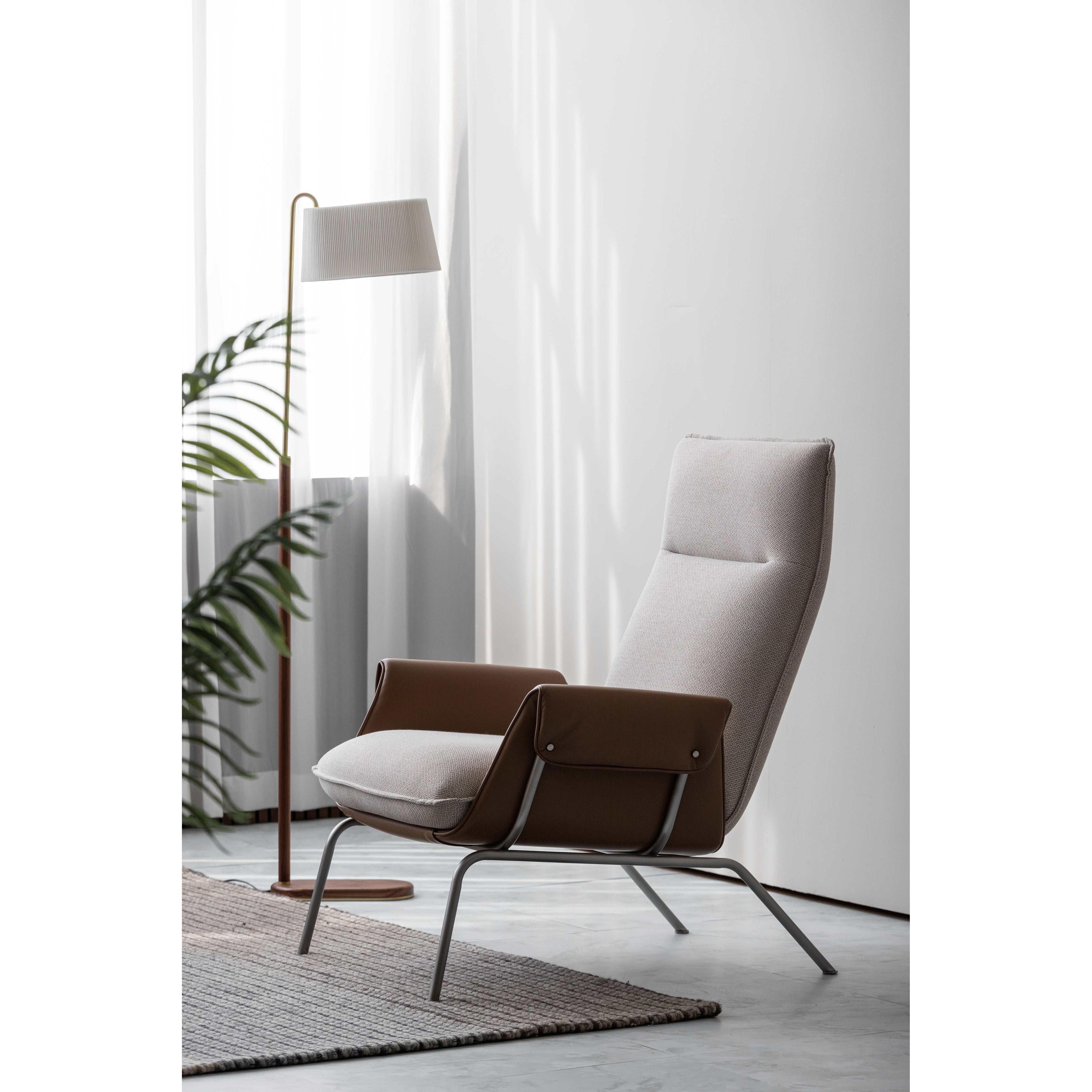 Hug - Lounge Chair I