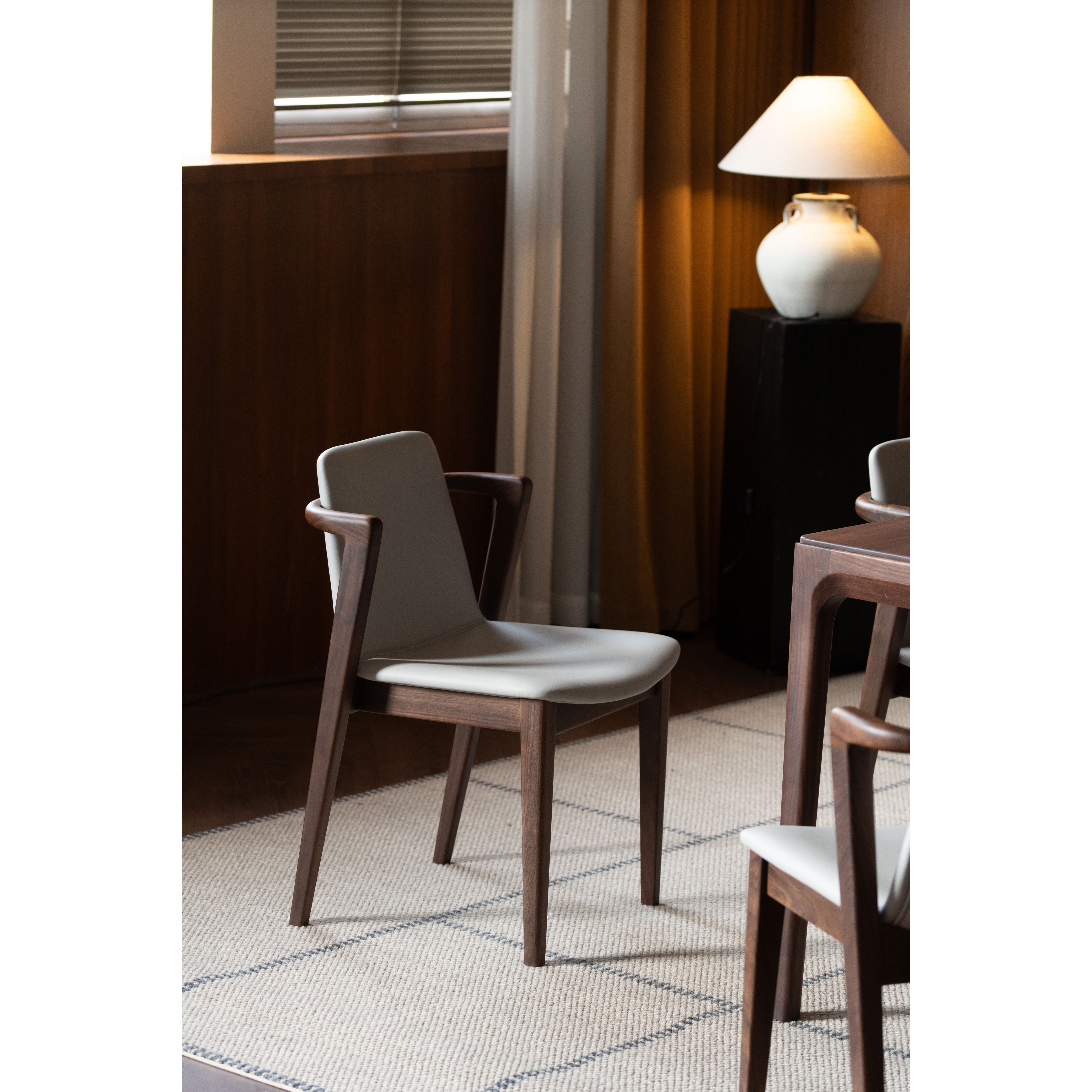 Valley - Dining Chair