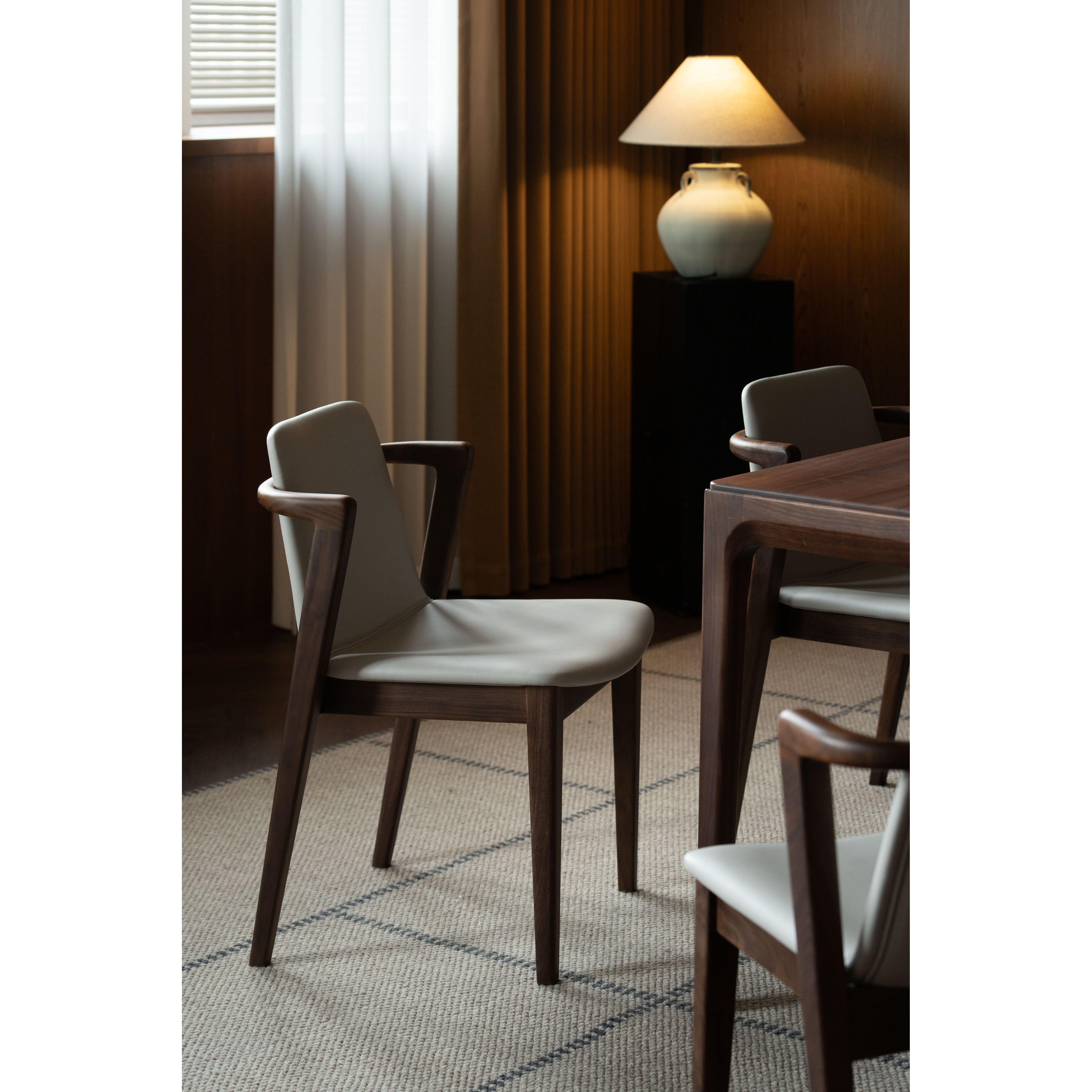 Valley - Dining Chair