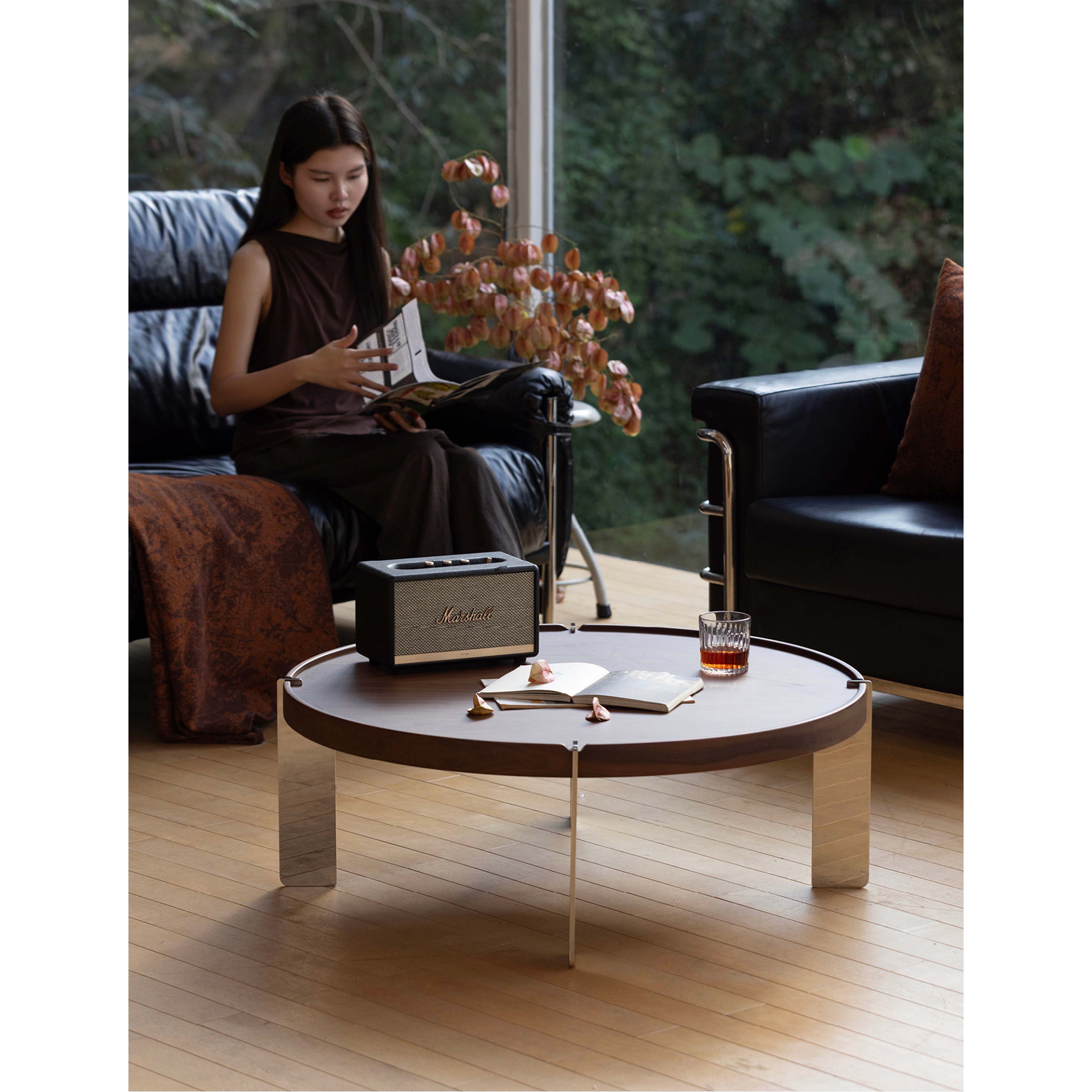 Mini Moment - Coffee Table