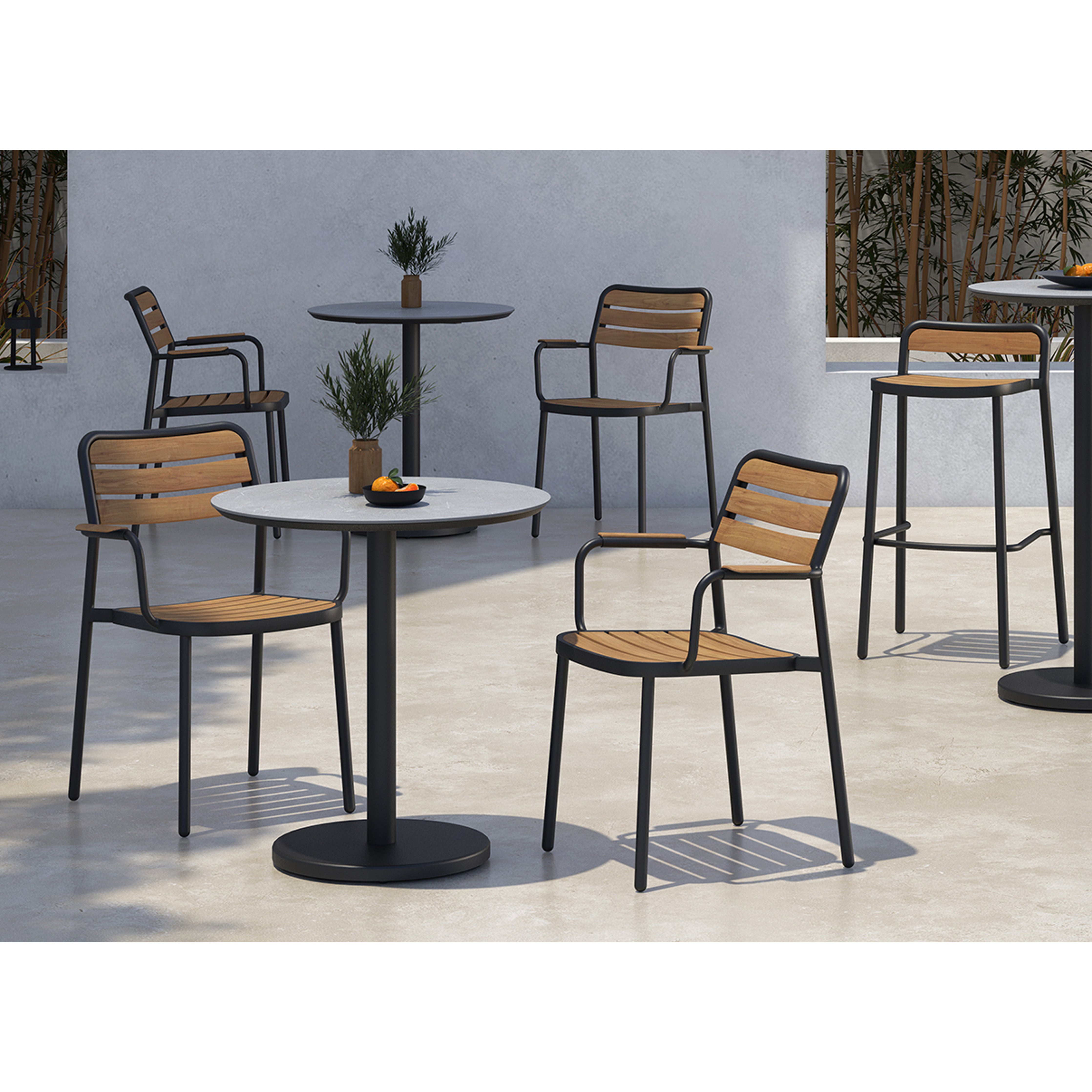 Bergen - Outdoor Round Dining Table