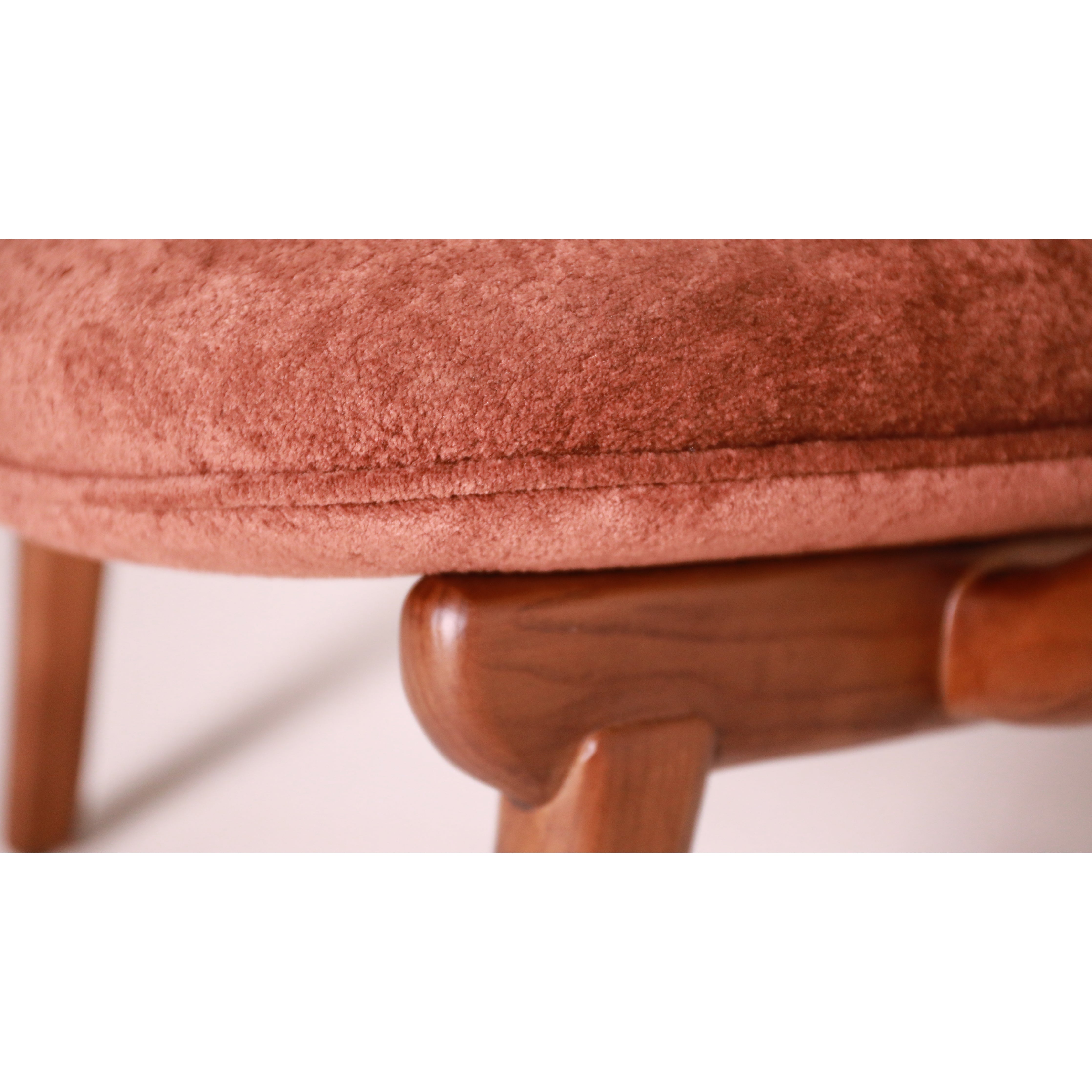 Fawn- Lounge Chair