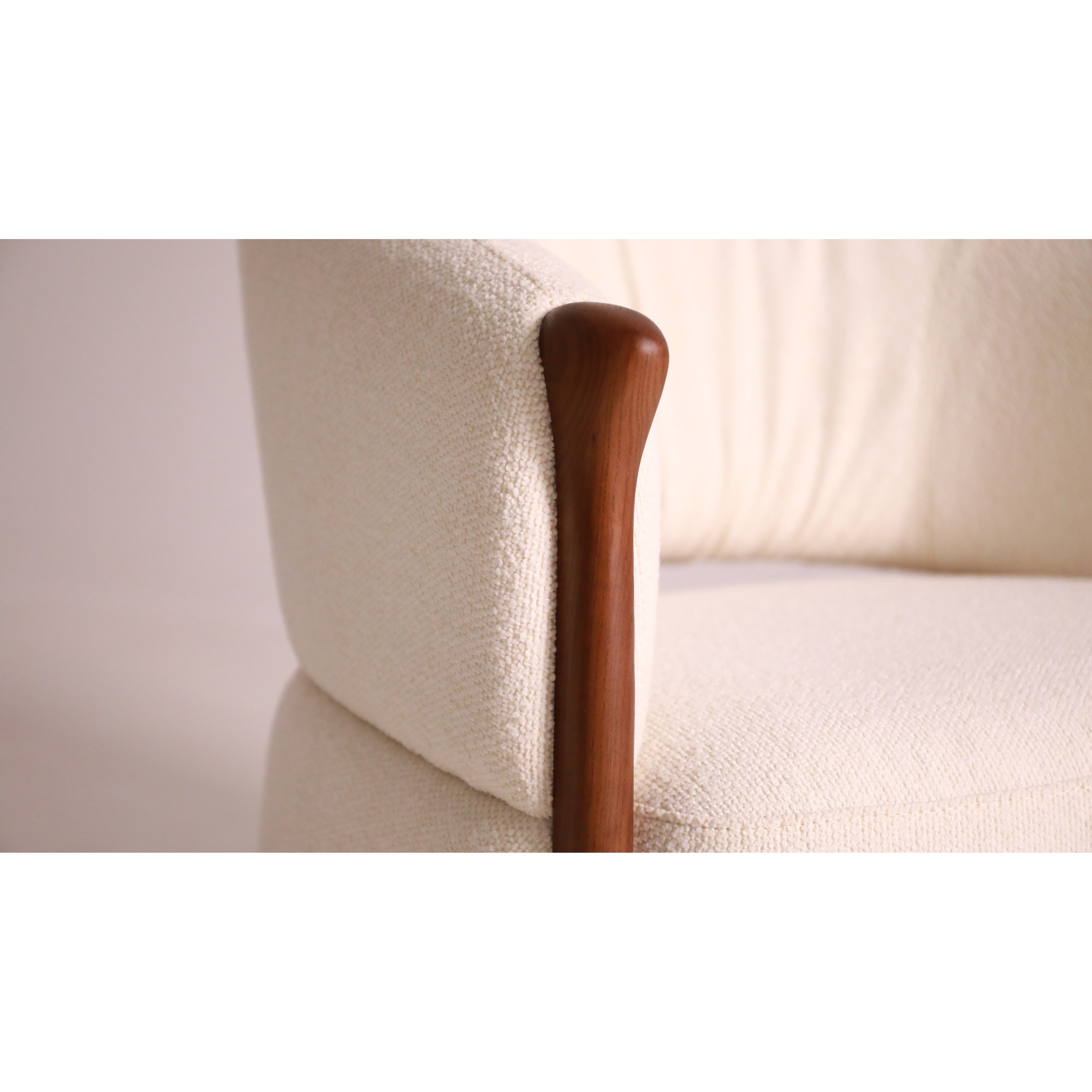 Eira - Lounge Chair