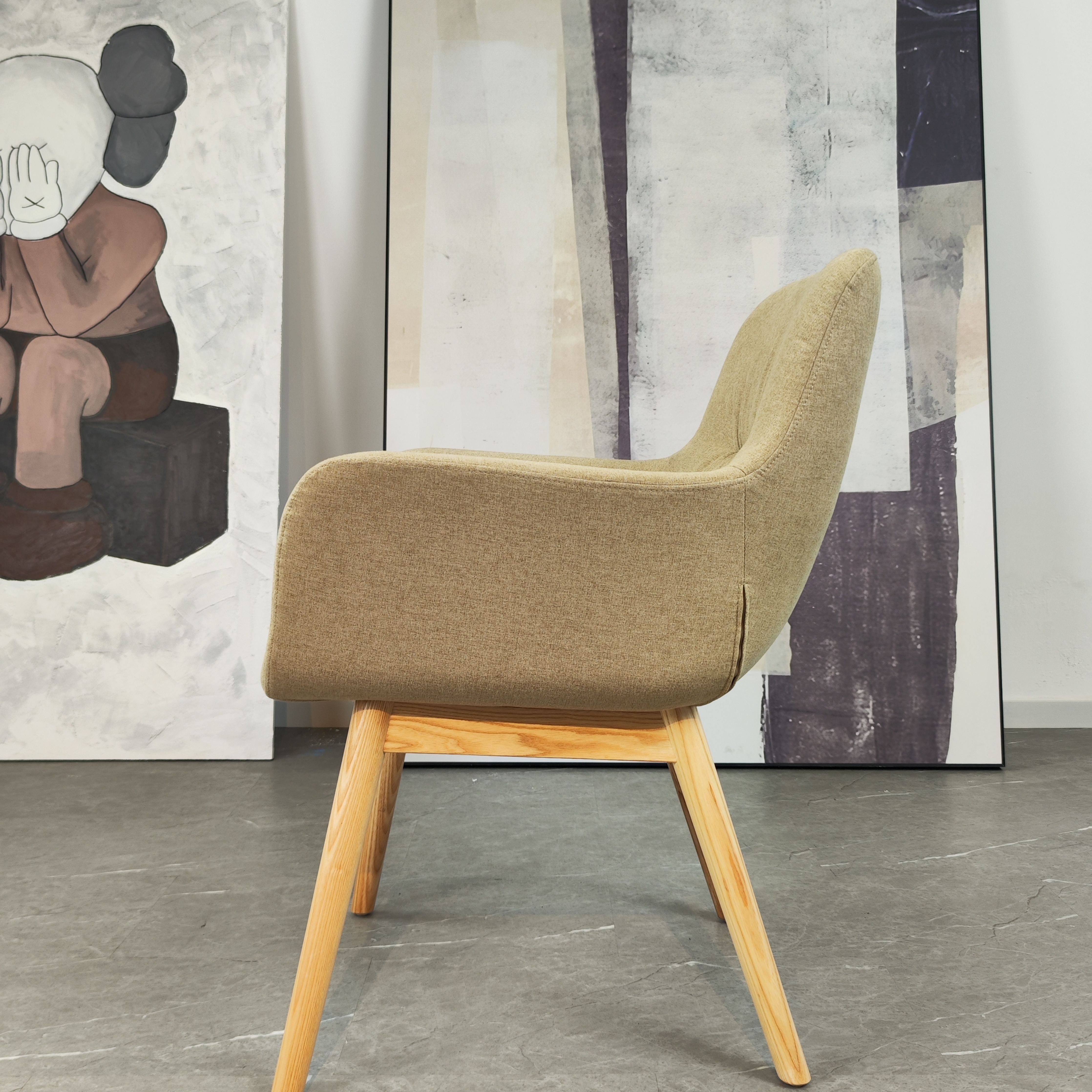 Borders - Lounge Chair