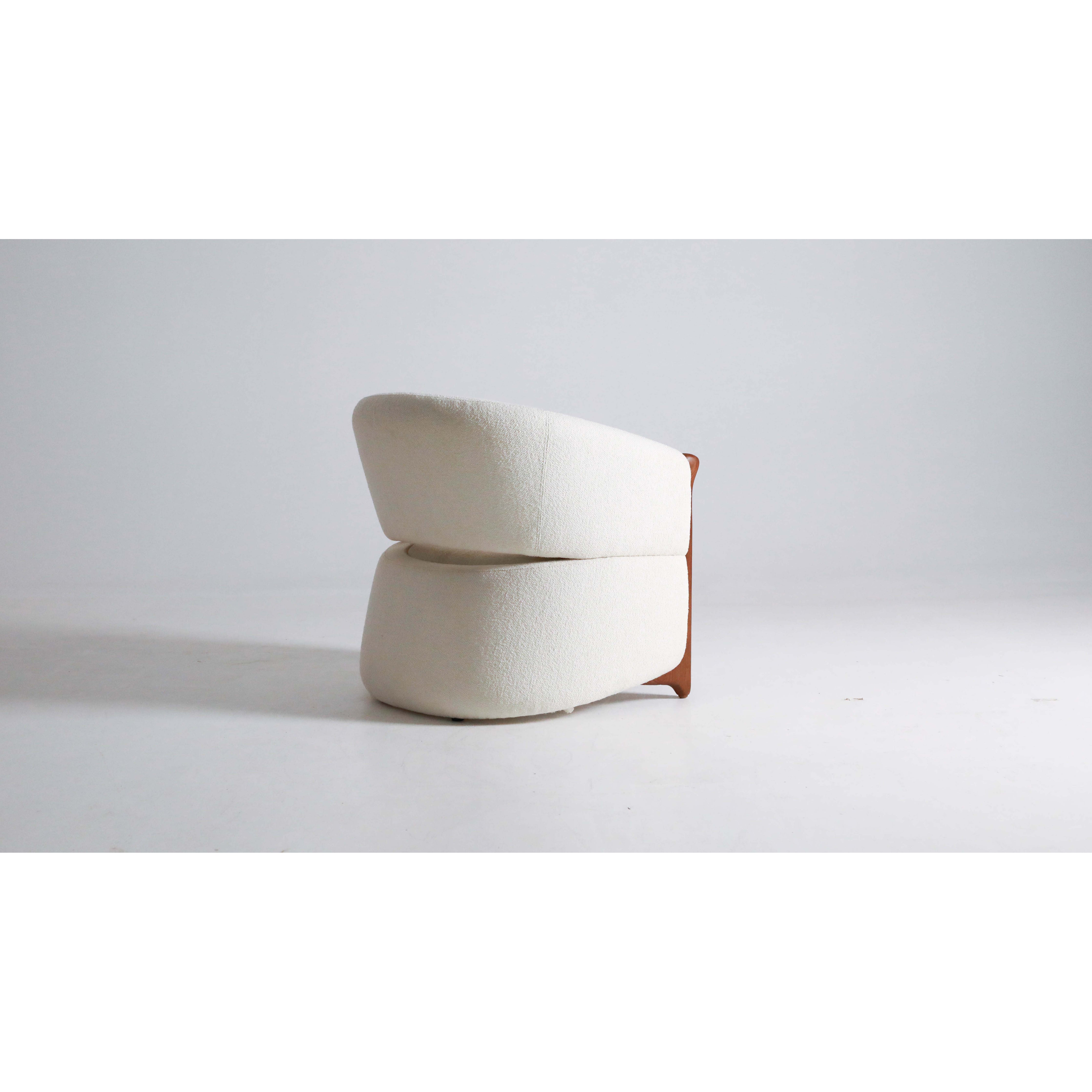Eira - Lounge Chair
