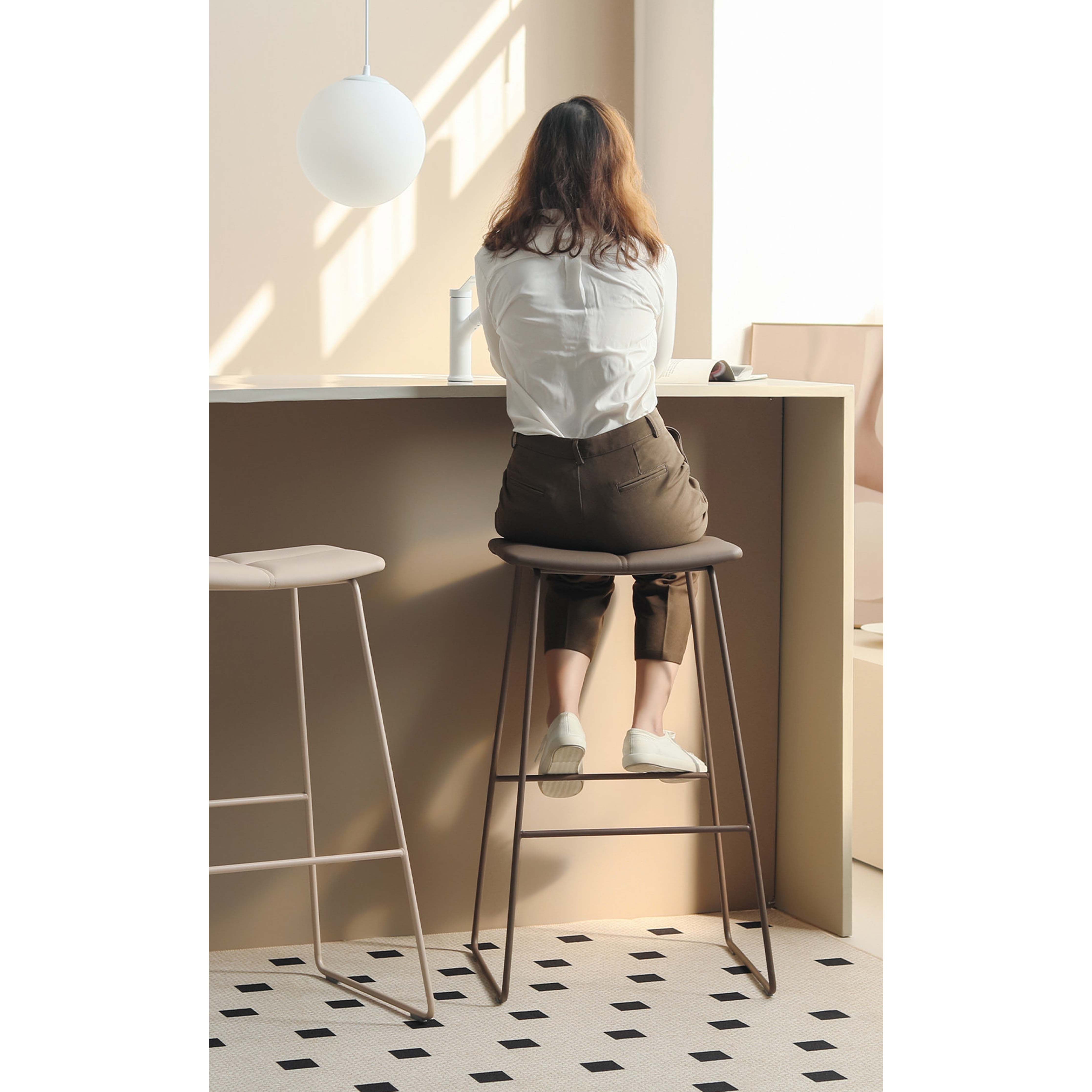 5.0 Stool - Bar Chair