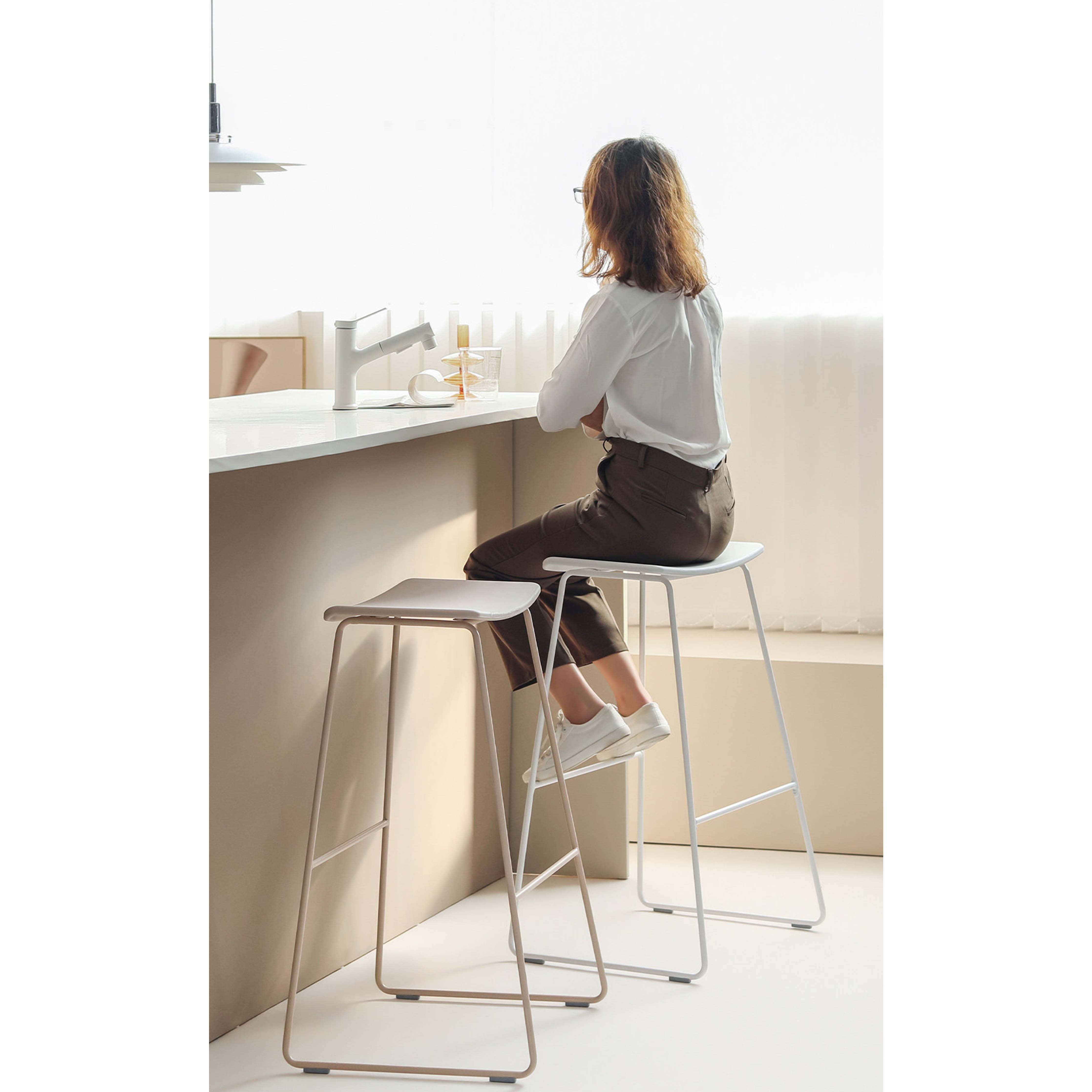 5.0 Stool - Bar Chair