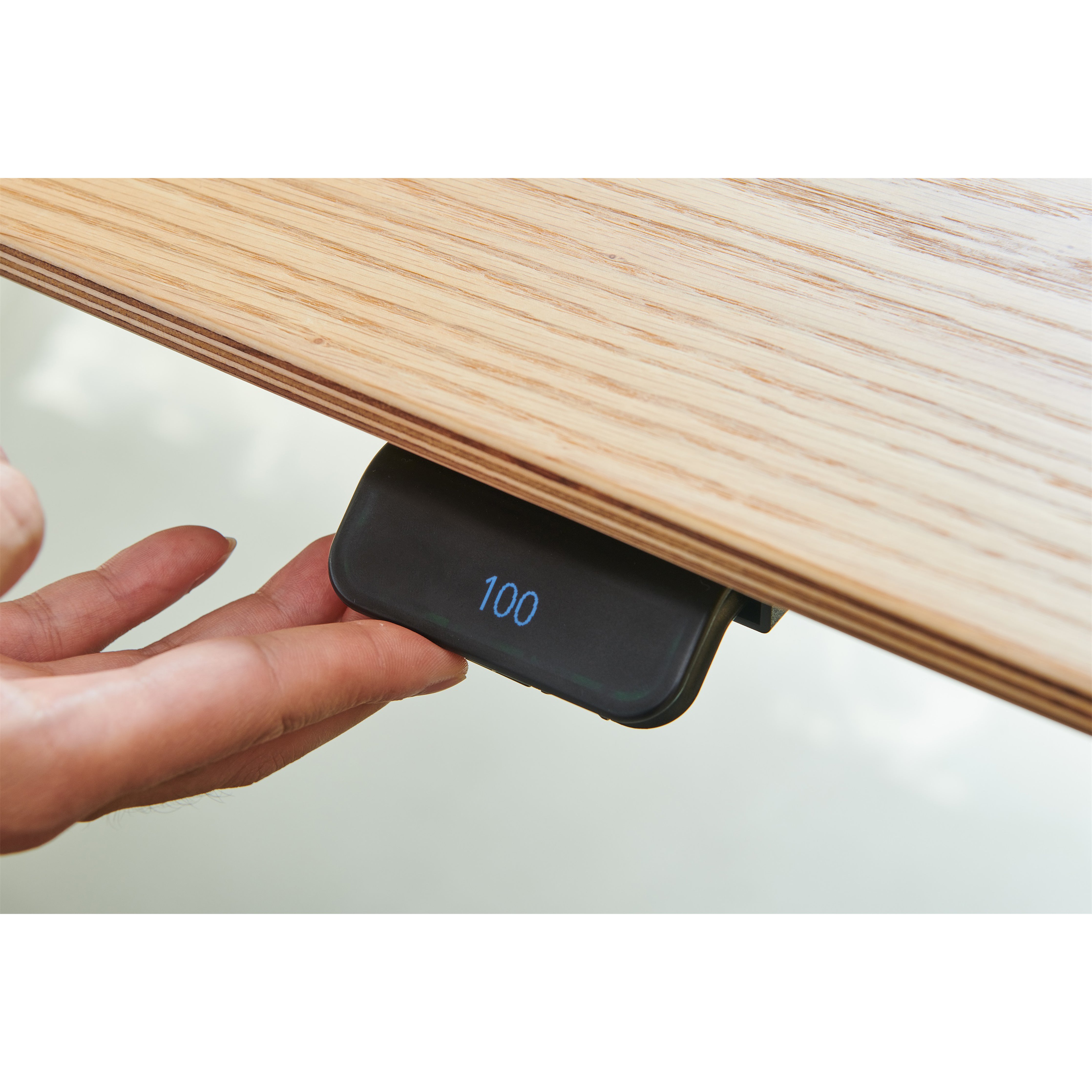 MANEXA - Height Adjustable Table