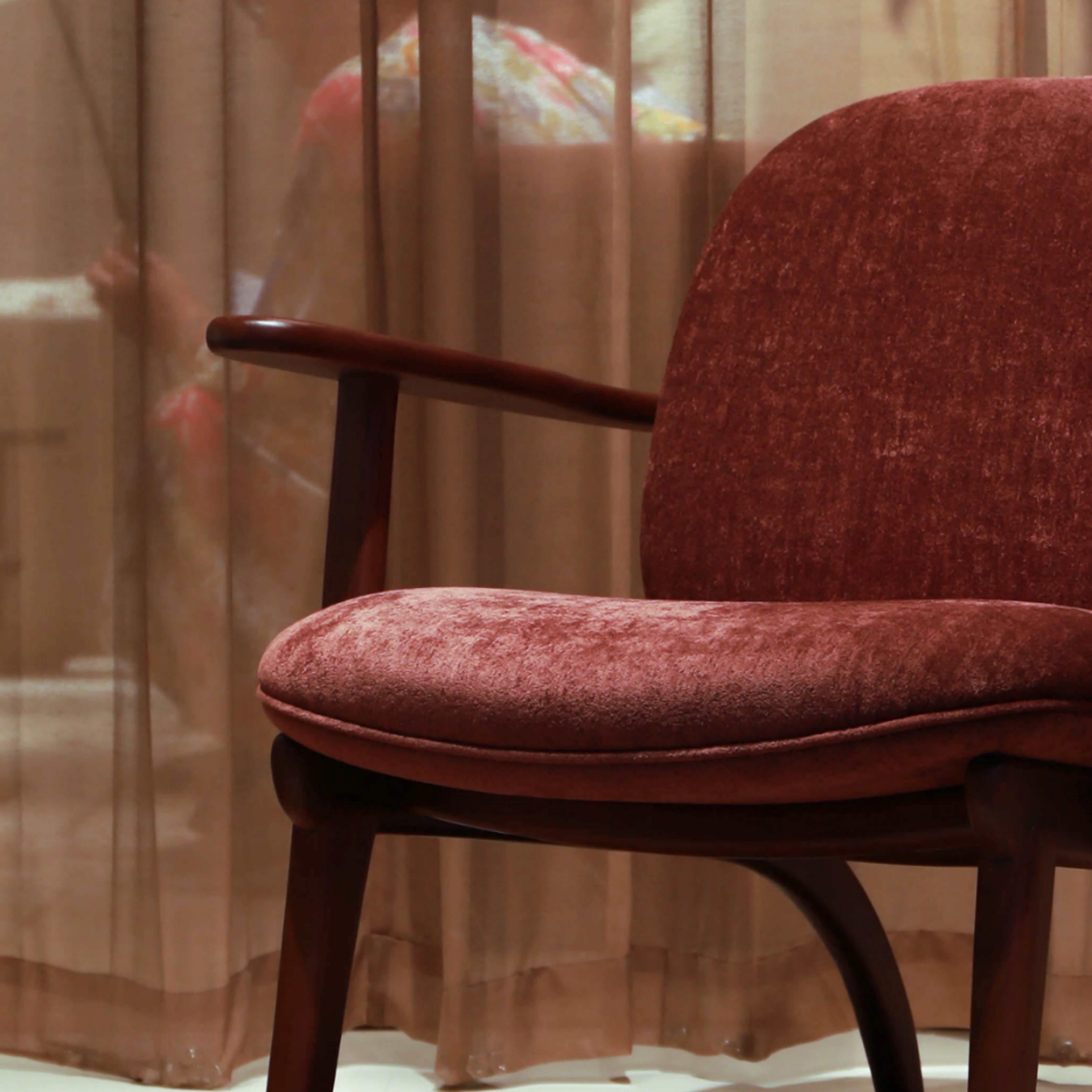 Fawn- Lounge Chair