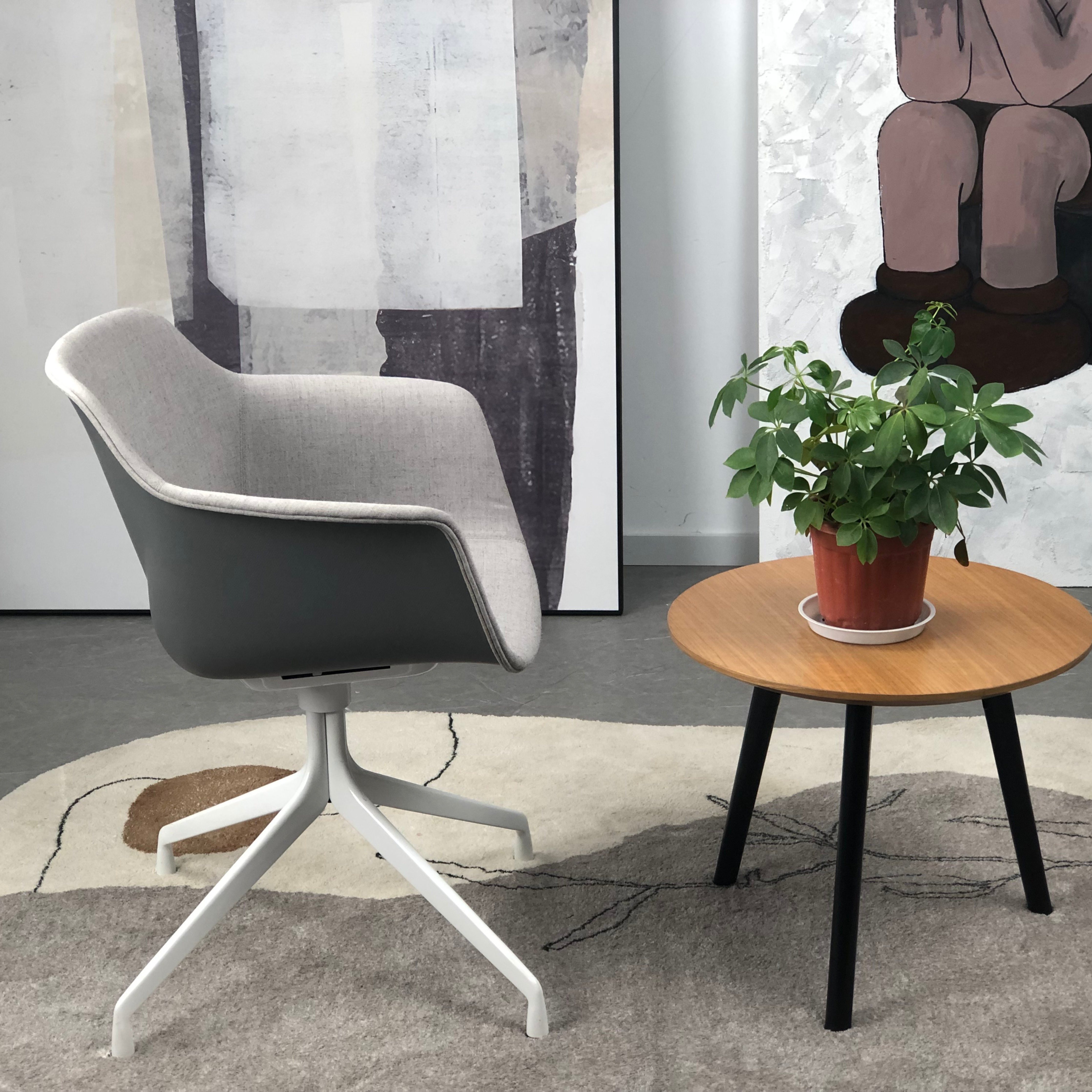 Moon - Office Chair with Armrest