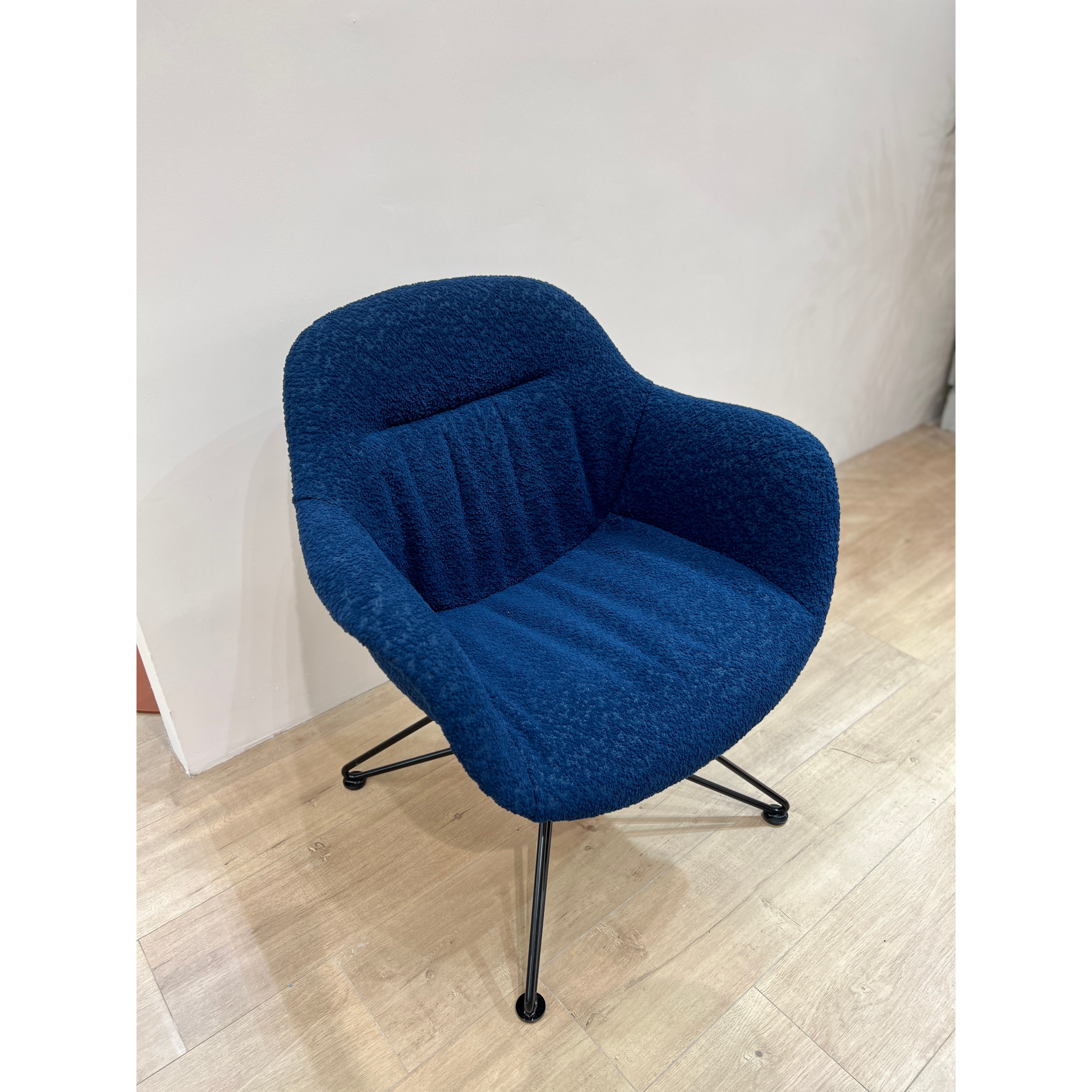 Moon - Lounge Chair