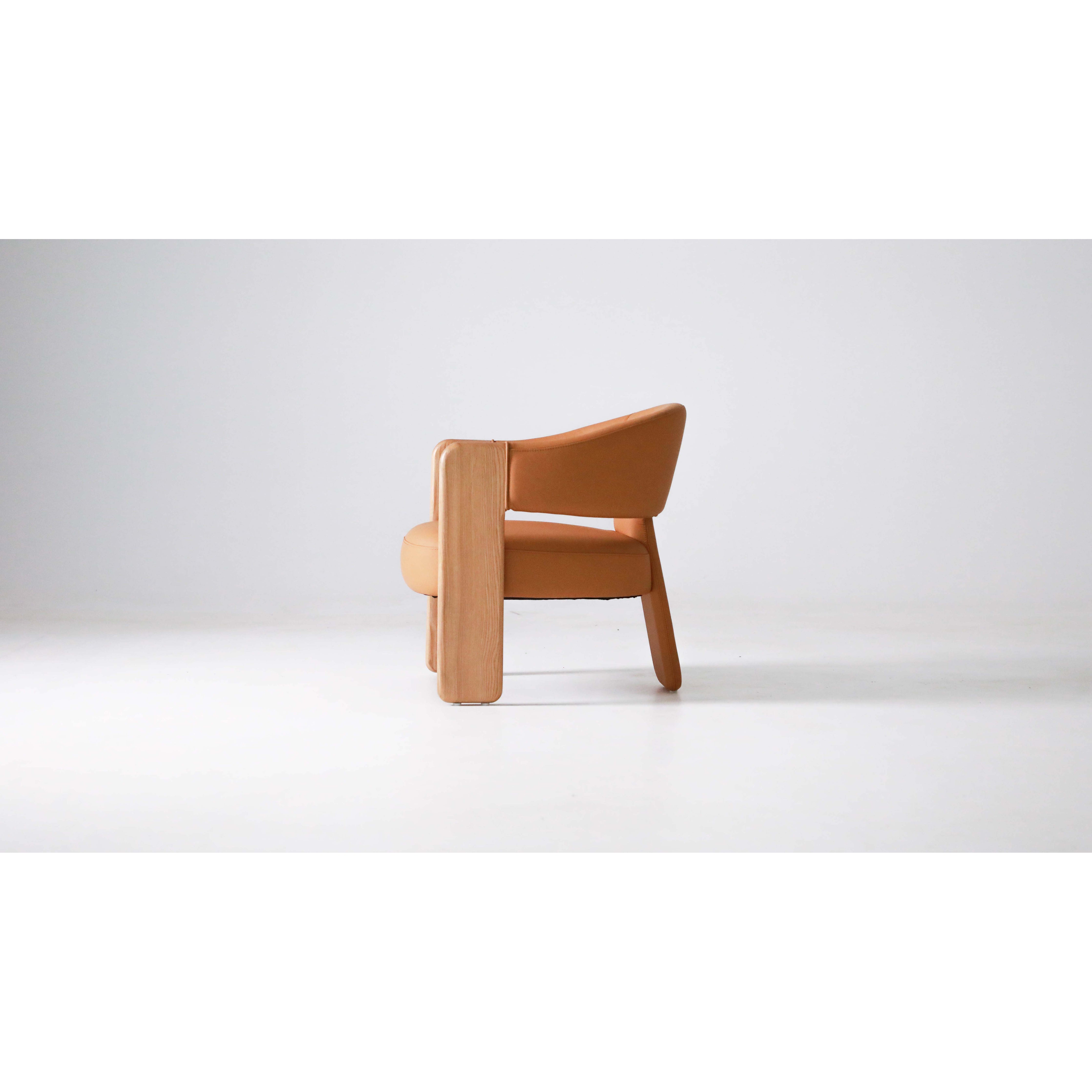 Flick - Lounge Chair
