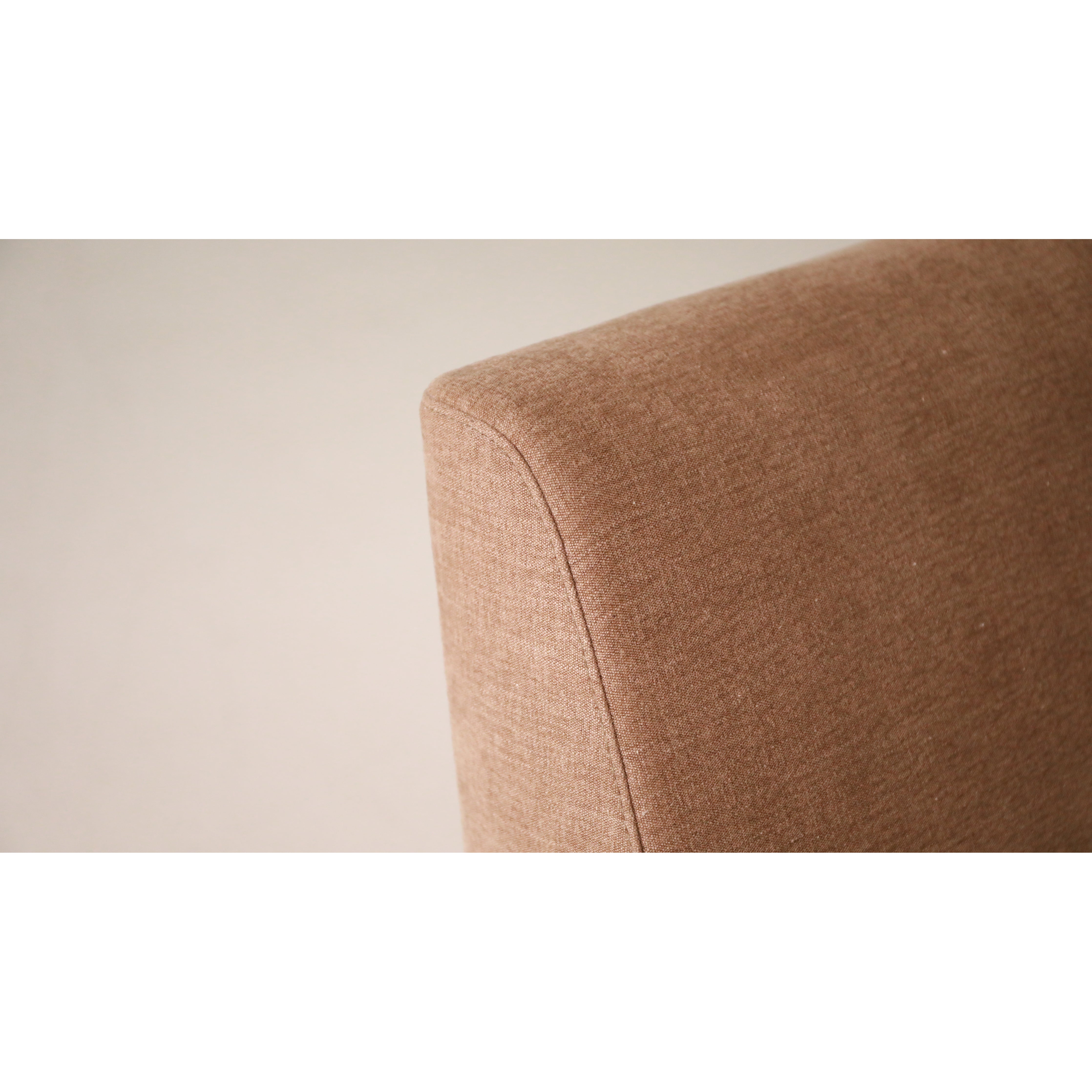 Ovee - Lounge Chair