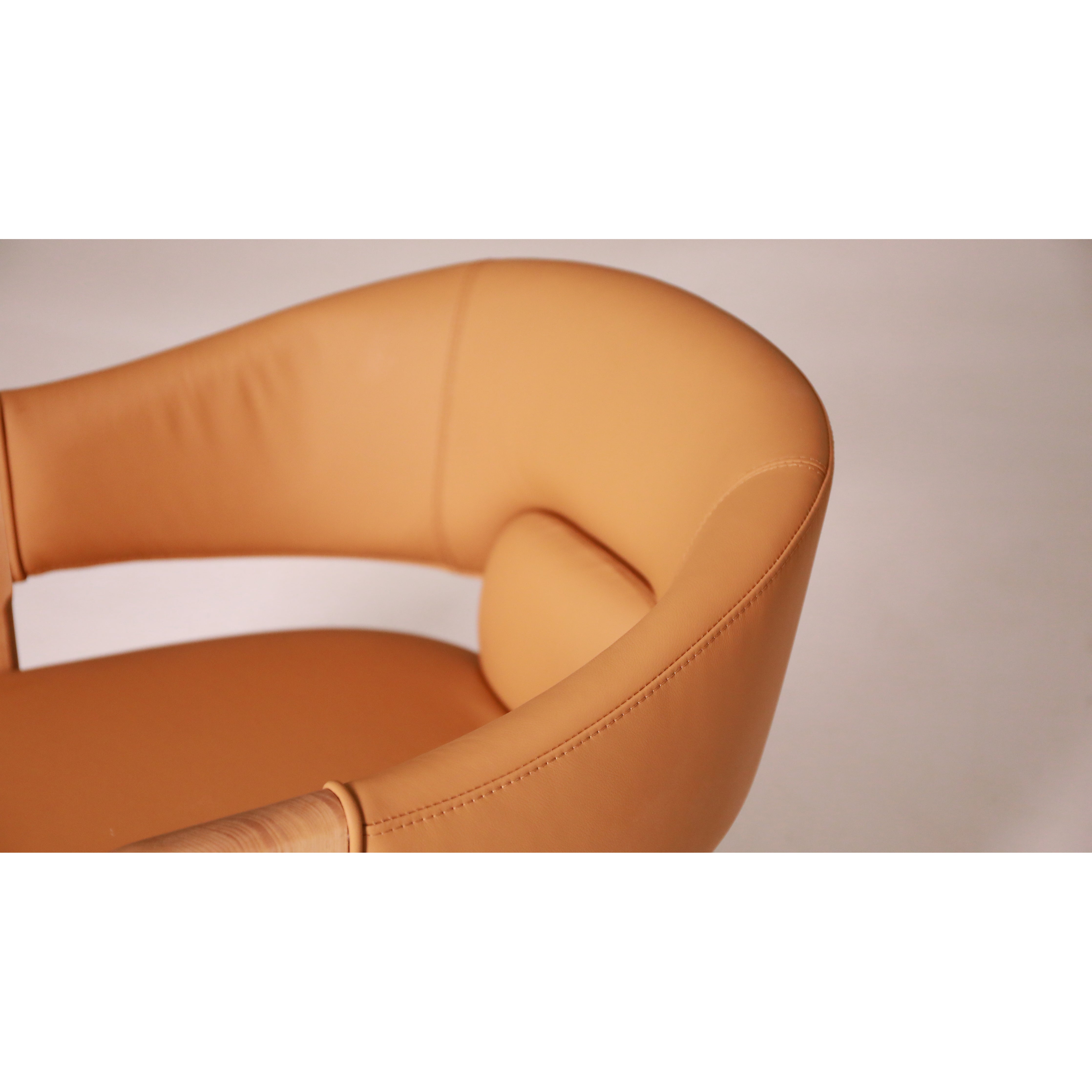 Flick - Lounge Chair