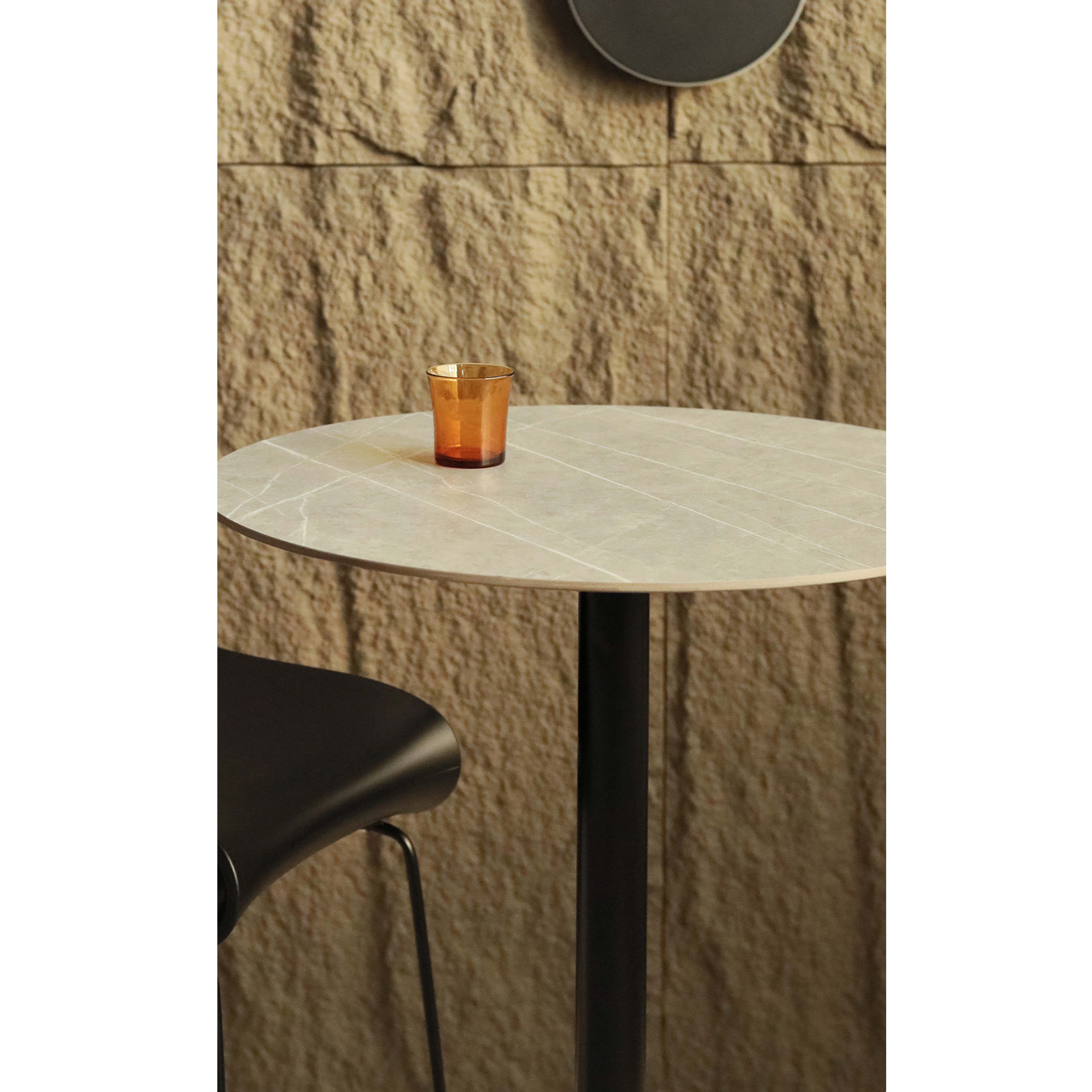 9.0 Table - Bar Table (Sintered Stone)