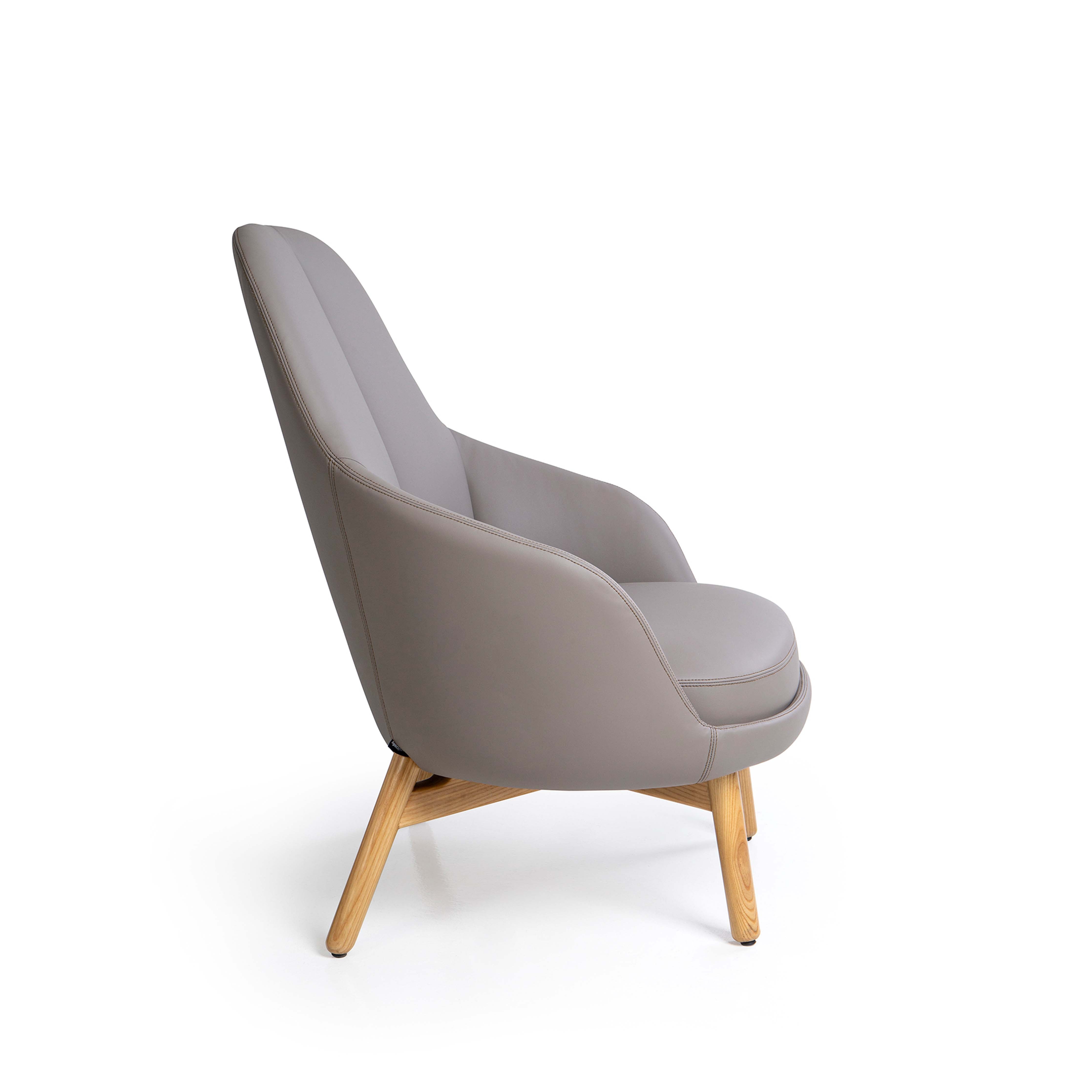 Assia - Lounge Chair
