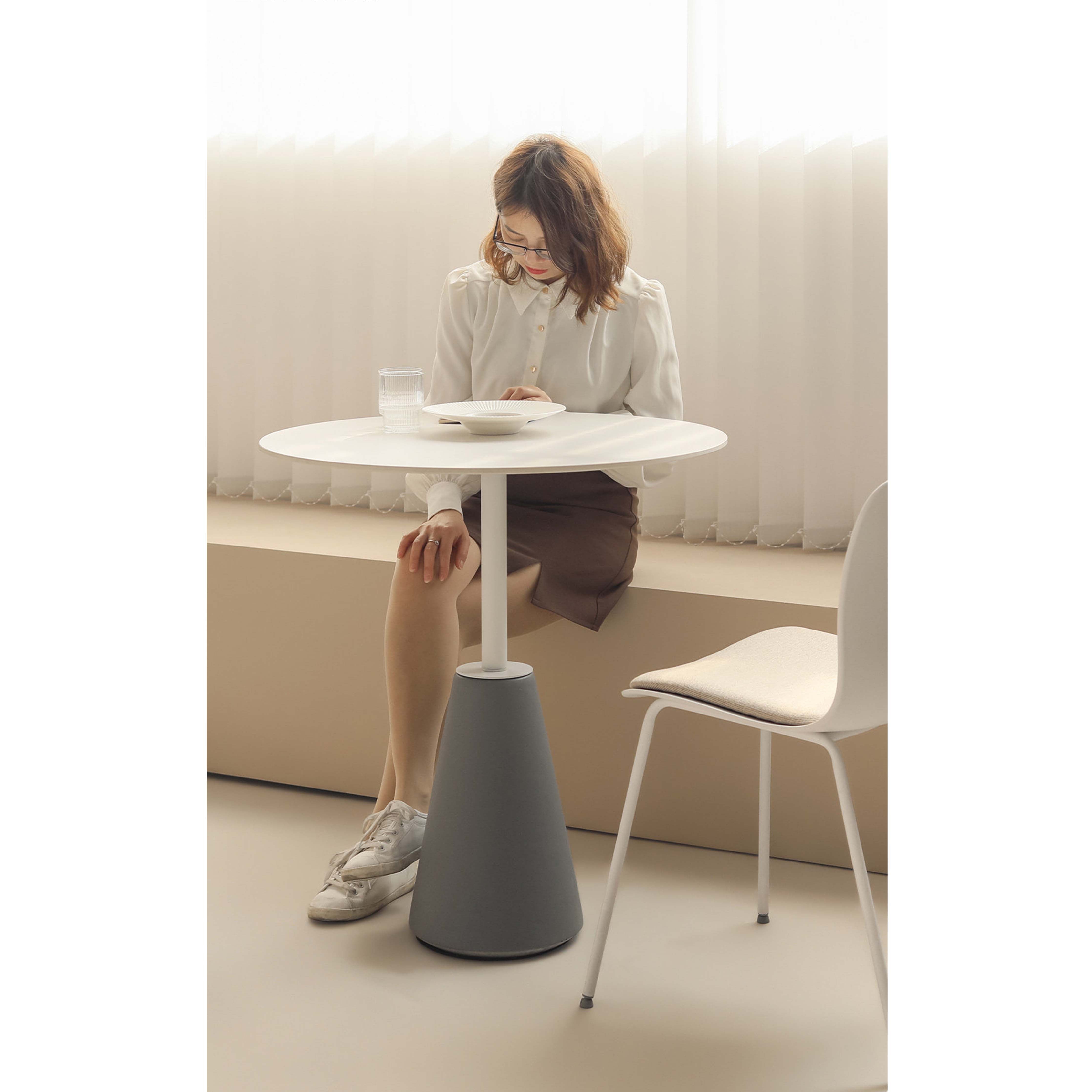 Cement Pier - Dining Table