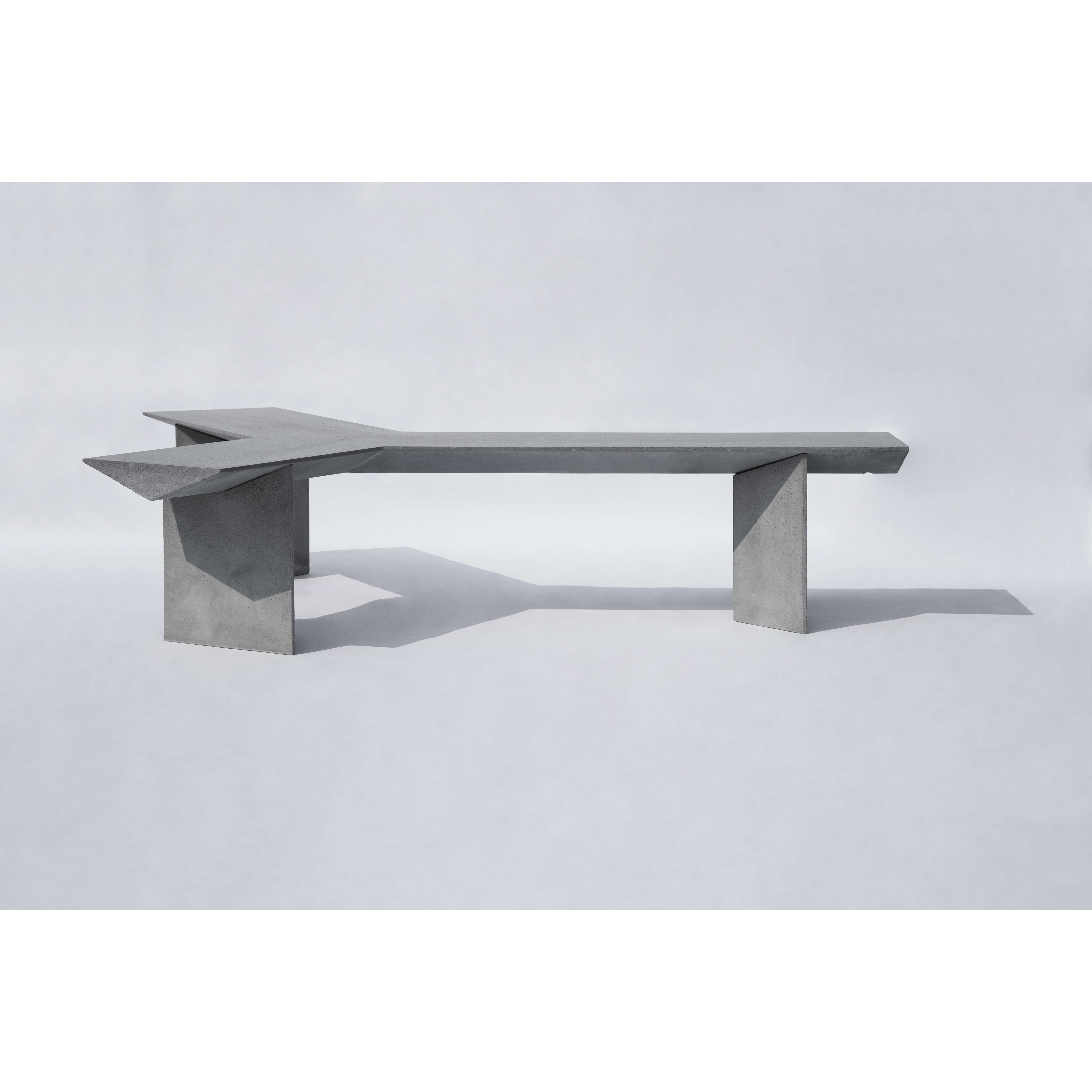 Liang - Outdoor Bench