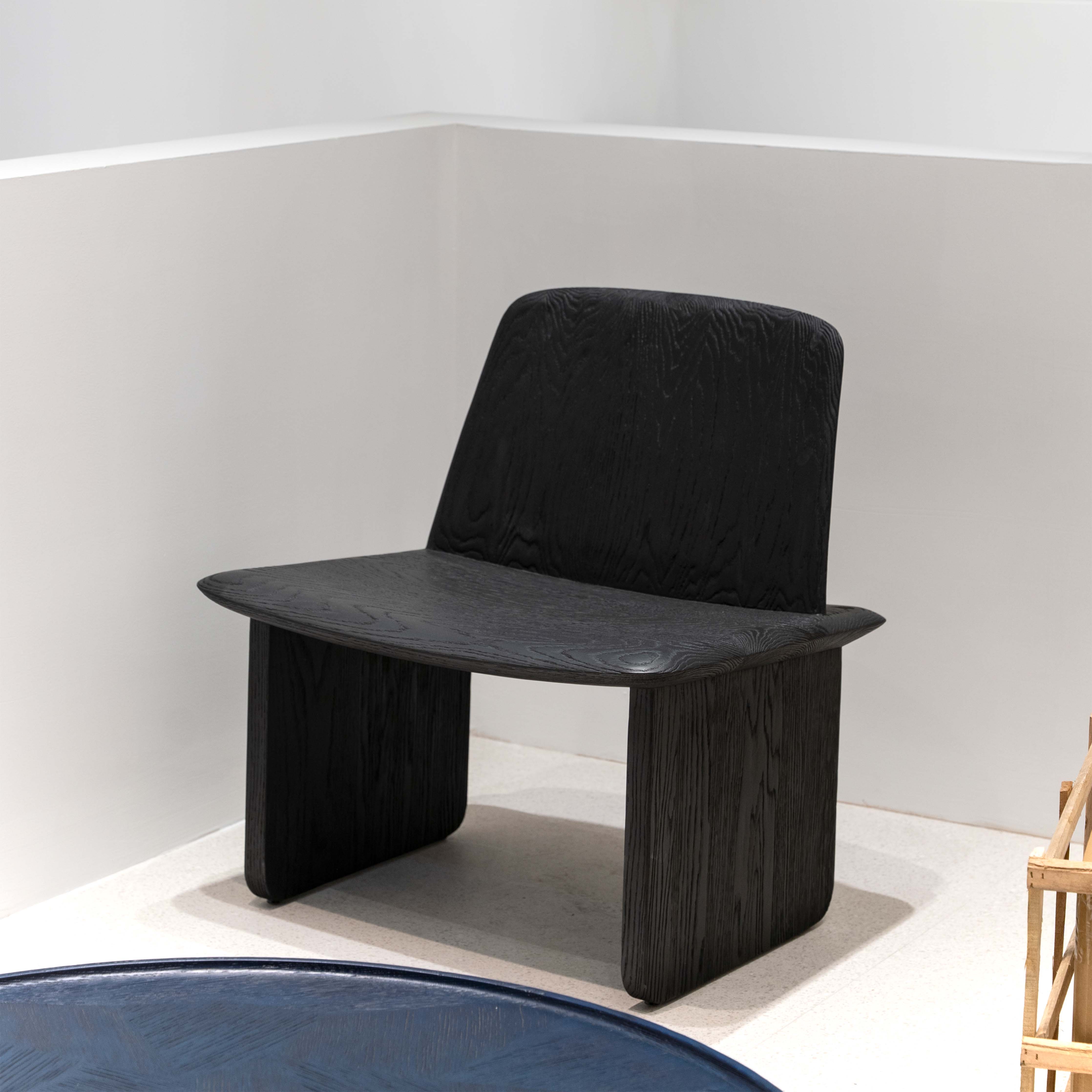 Dune - Lounge Chair