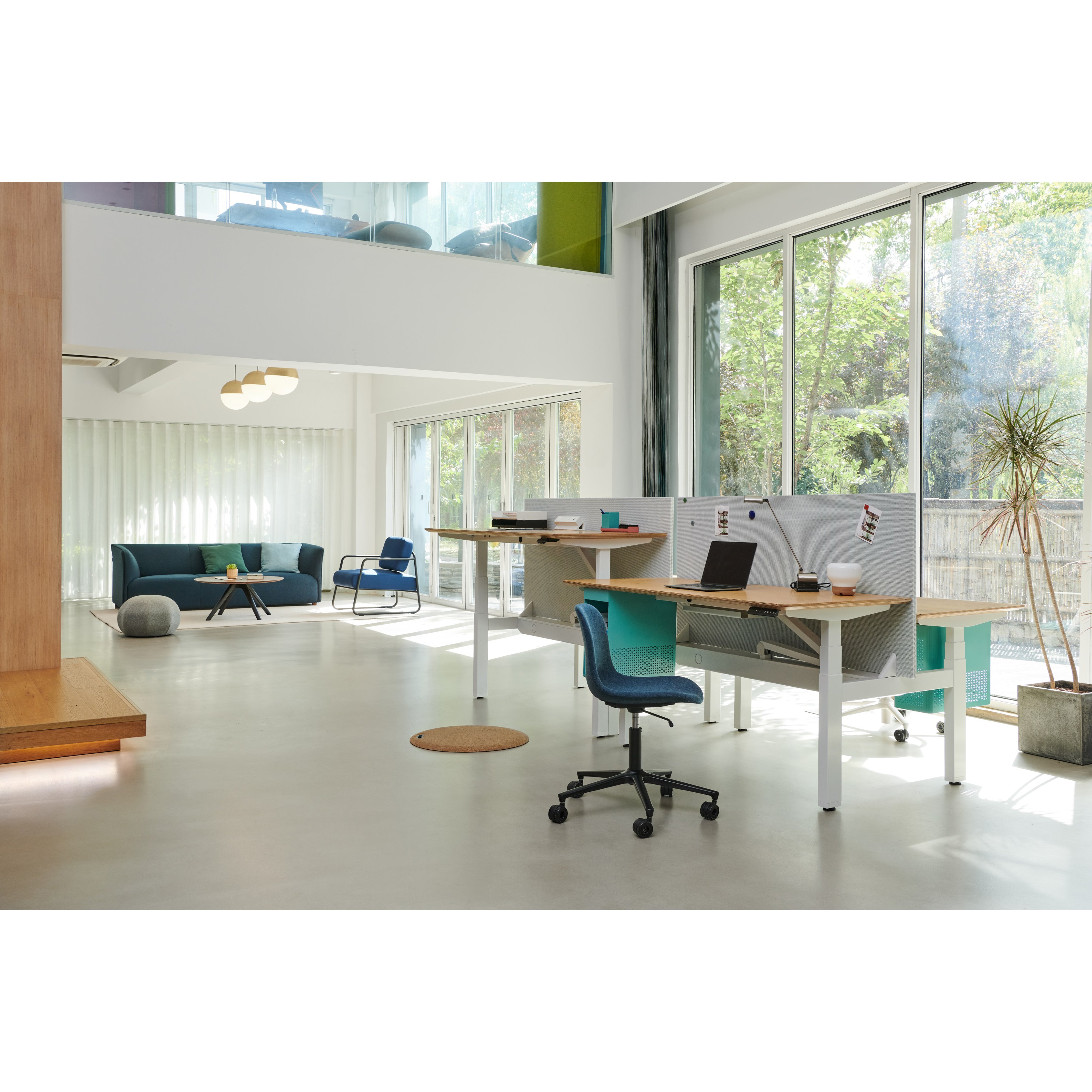 MANEXA - Height Adjustable Table