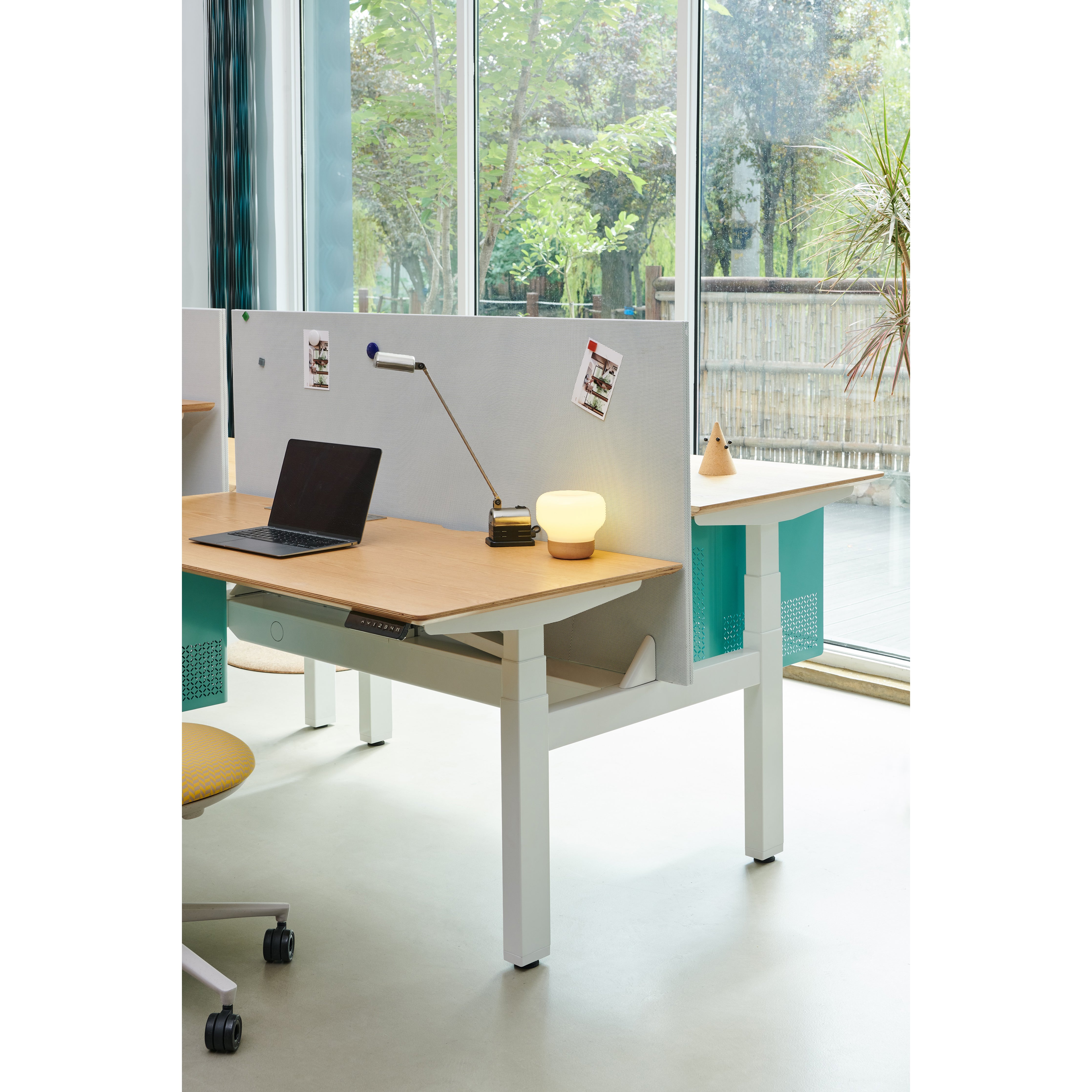 MANEXA - Height Adjustable Table