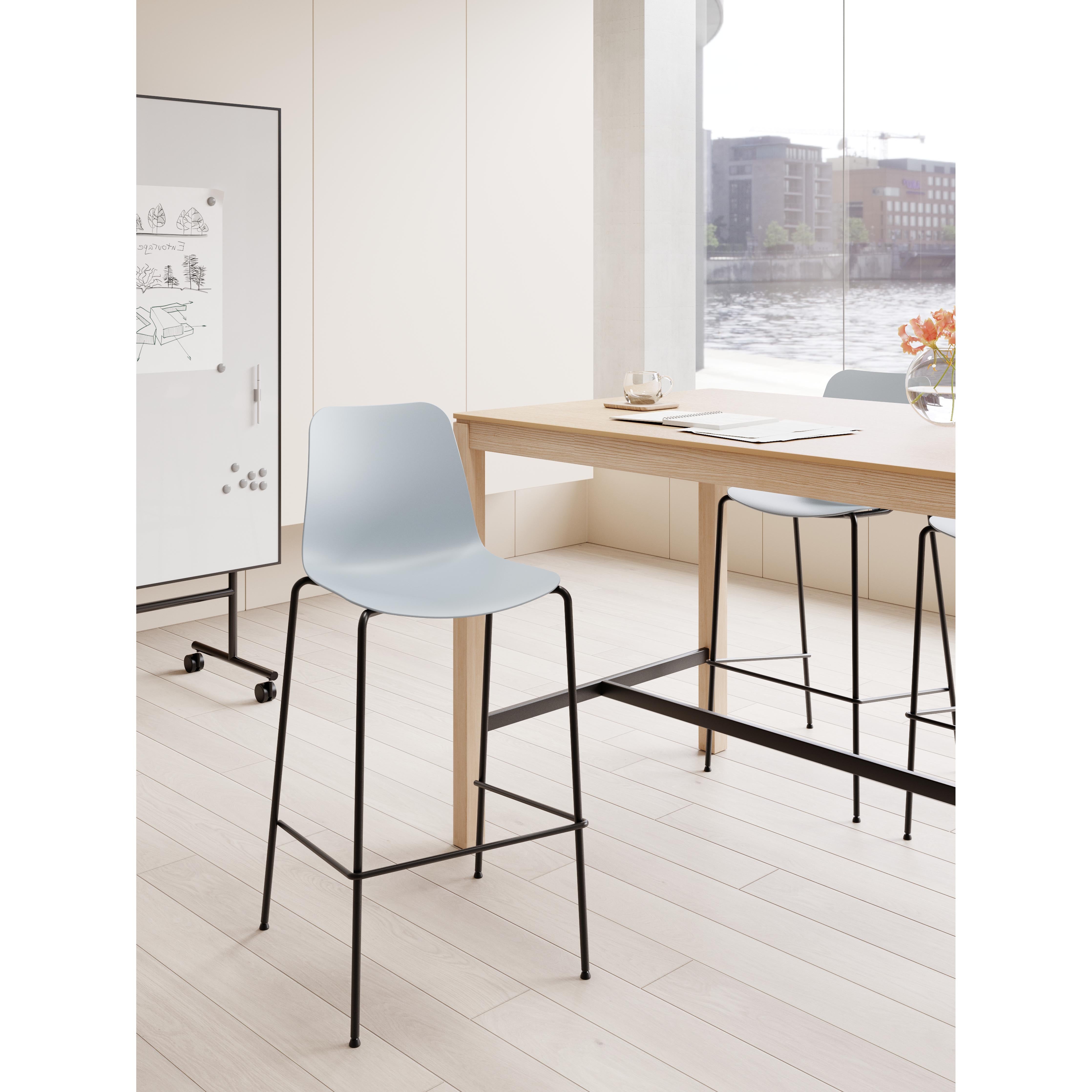 Neat - Bar Chair