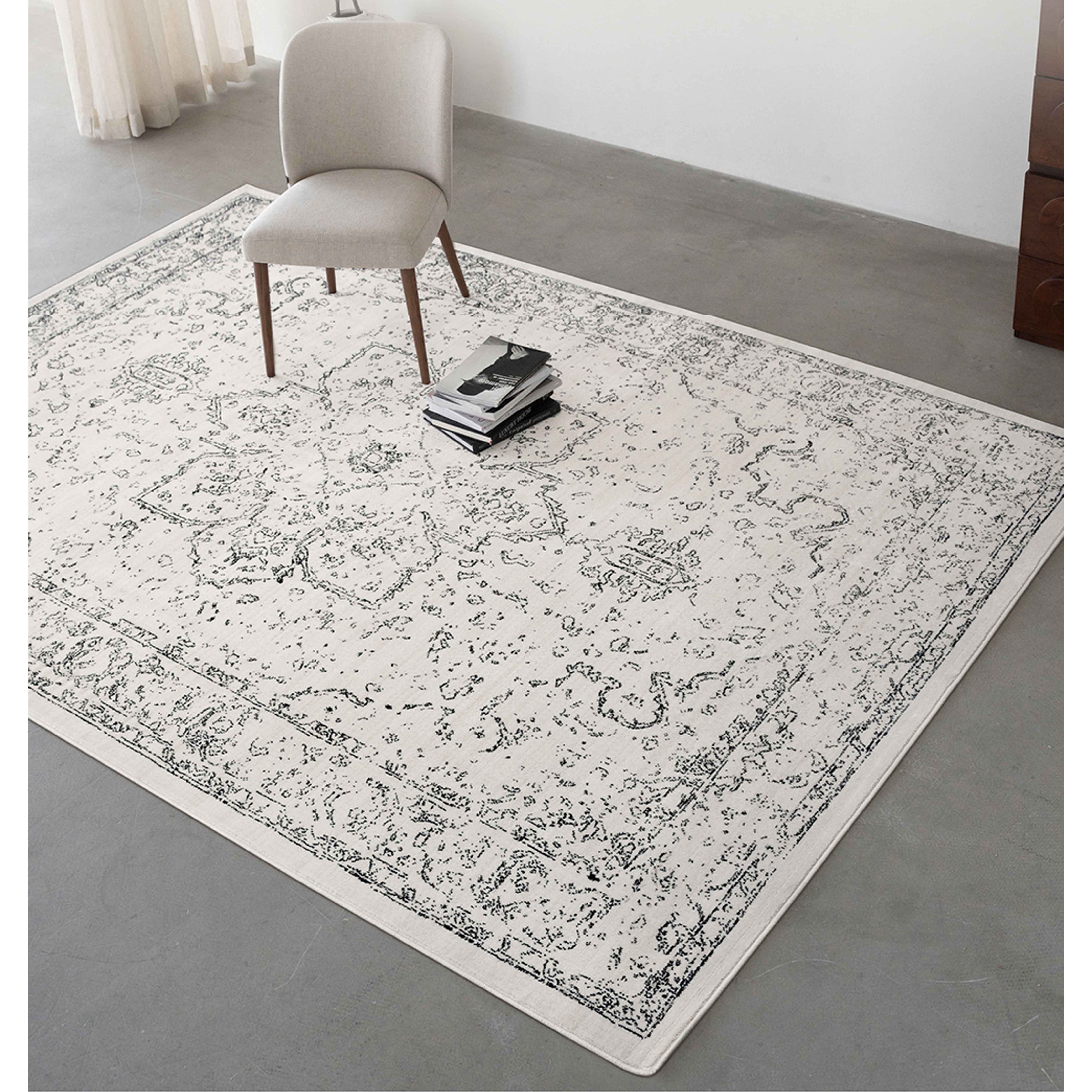 Rug272