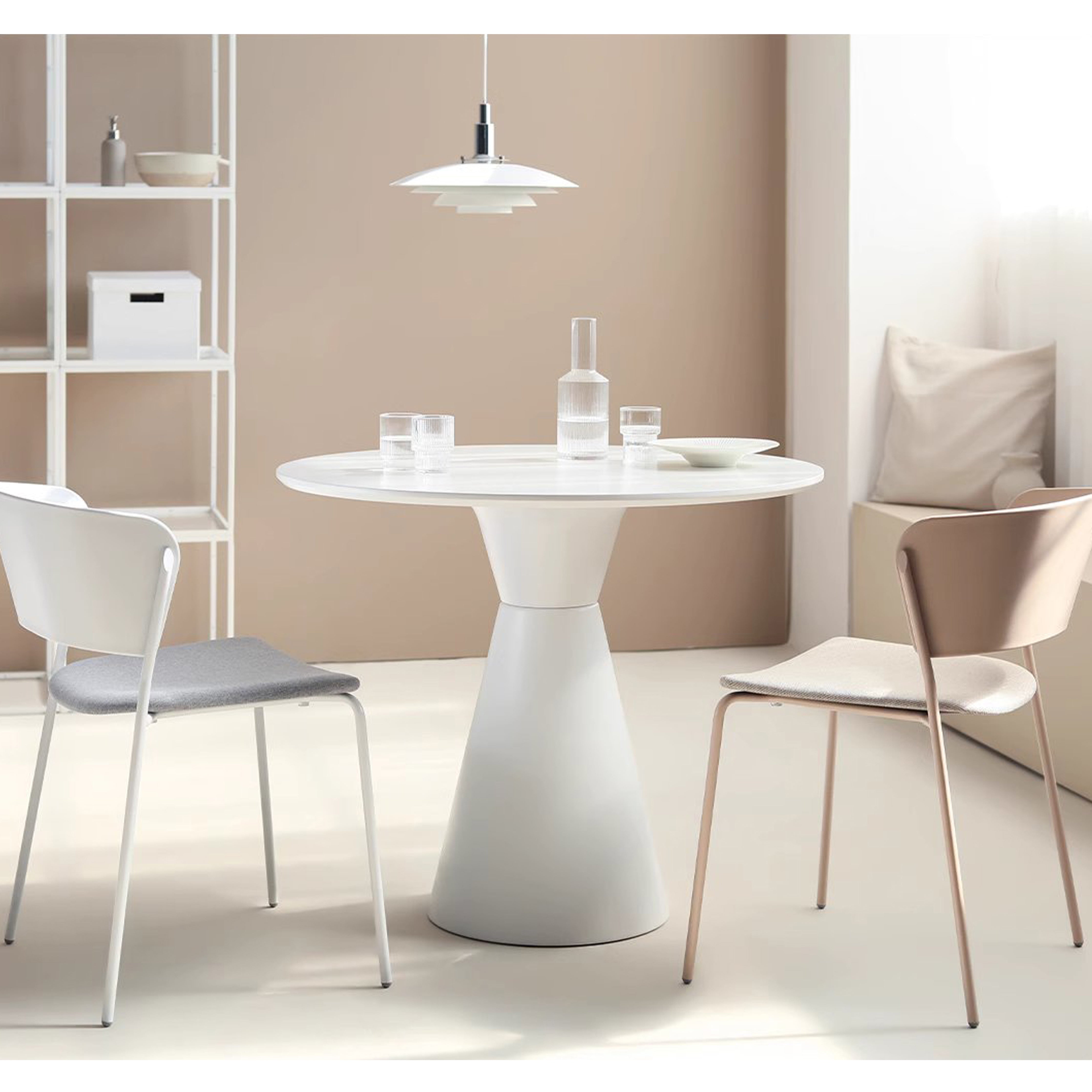 4.0 - Dining Chair (PP)