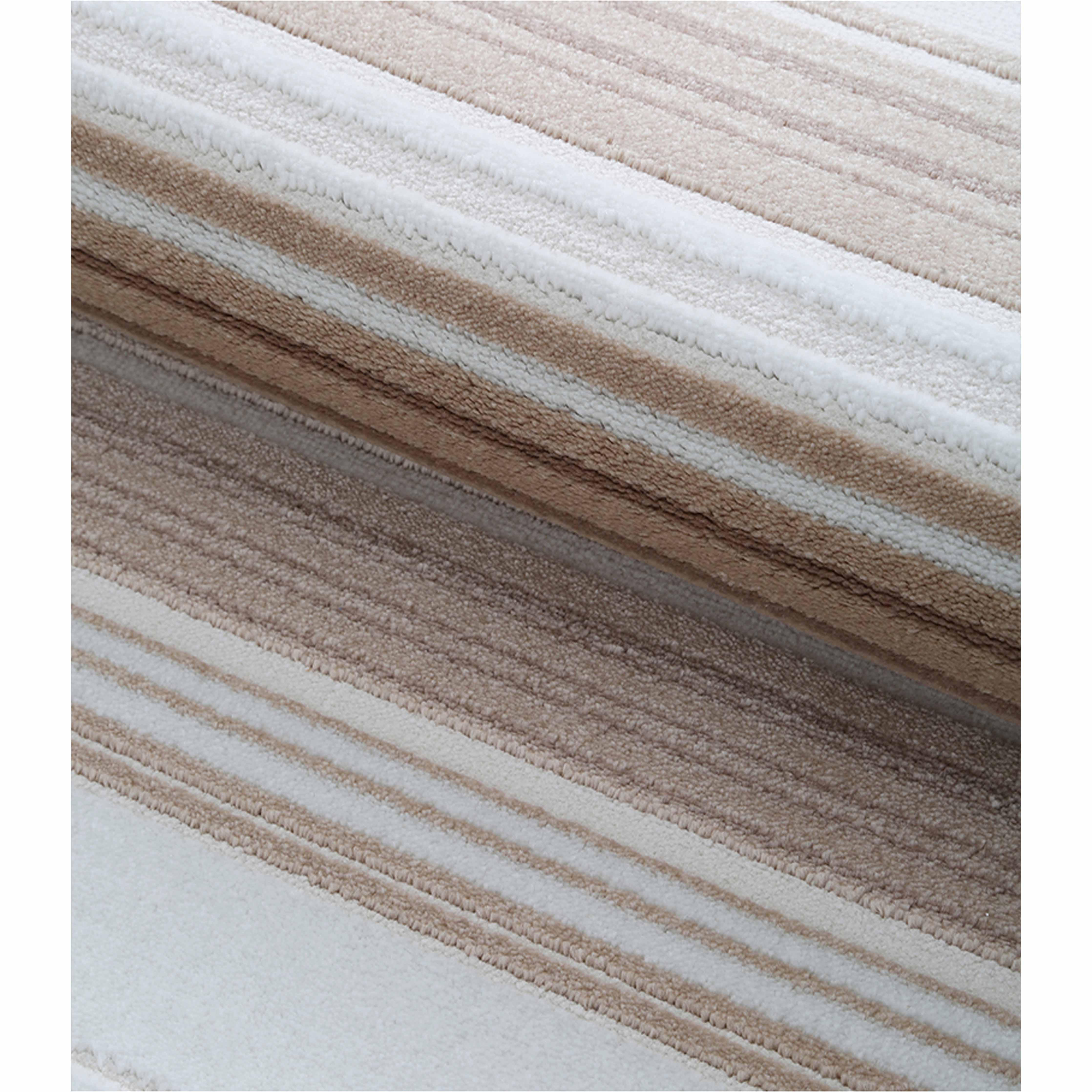 Rug136