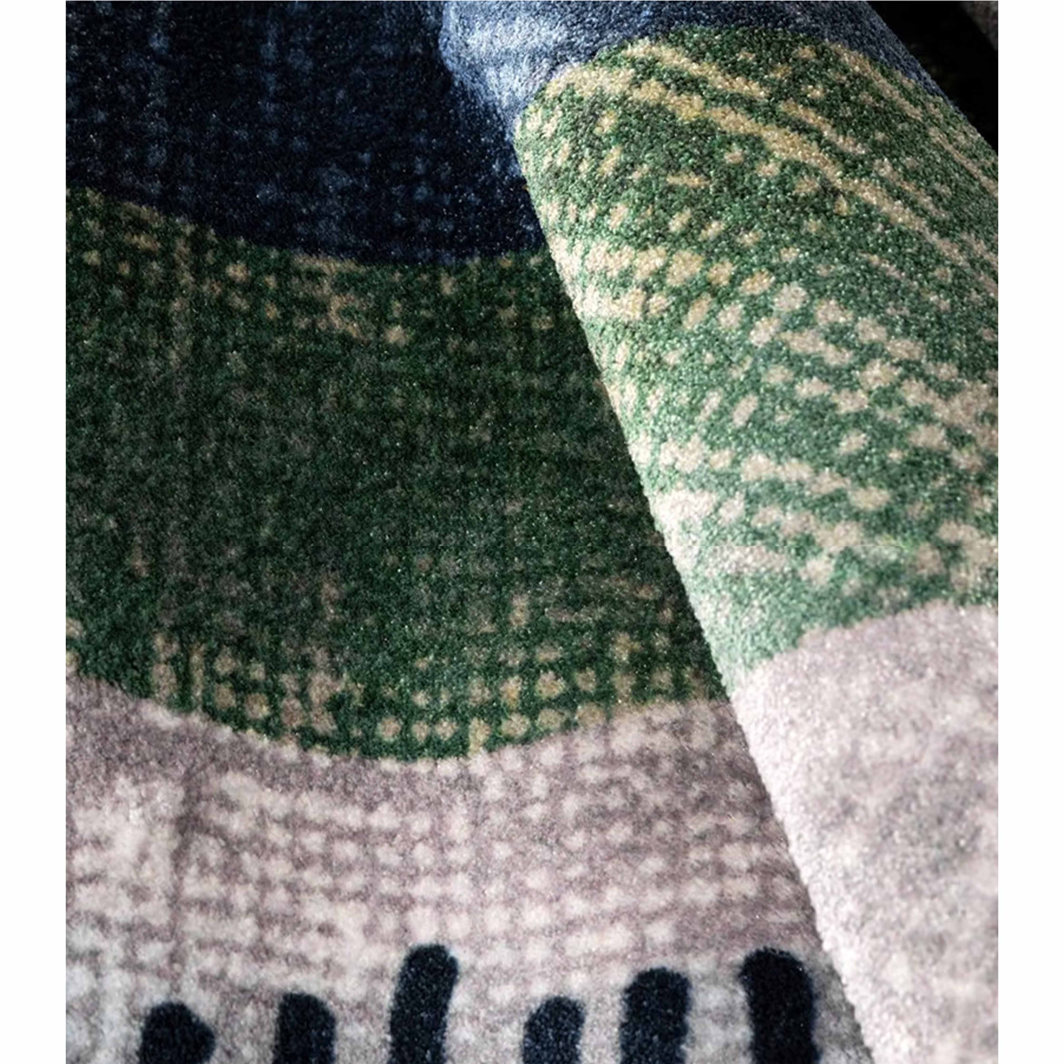 Rug210