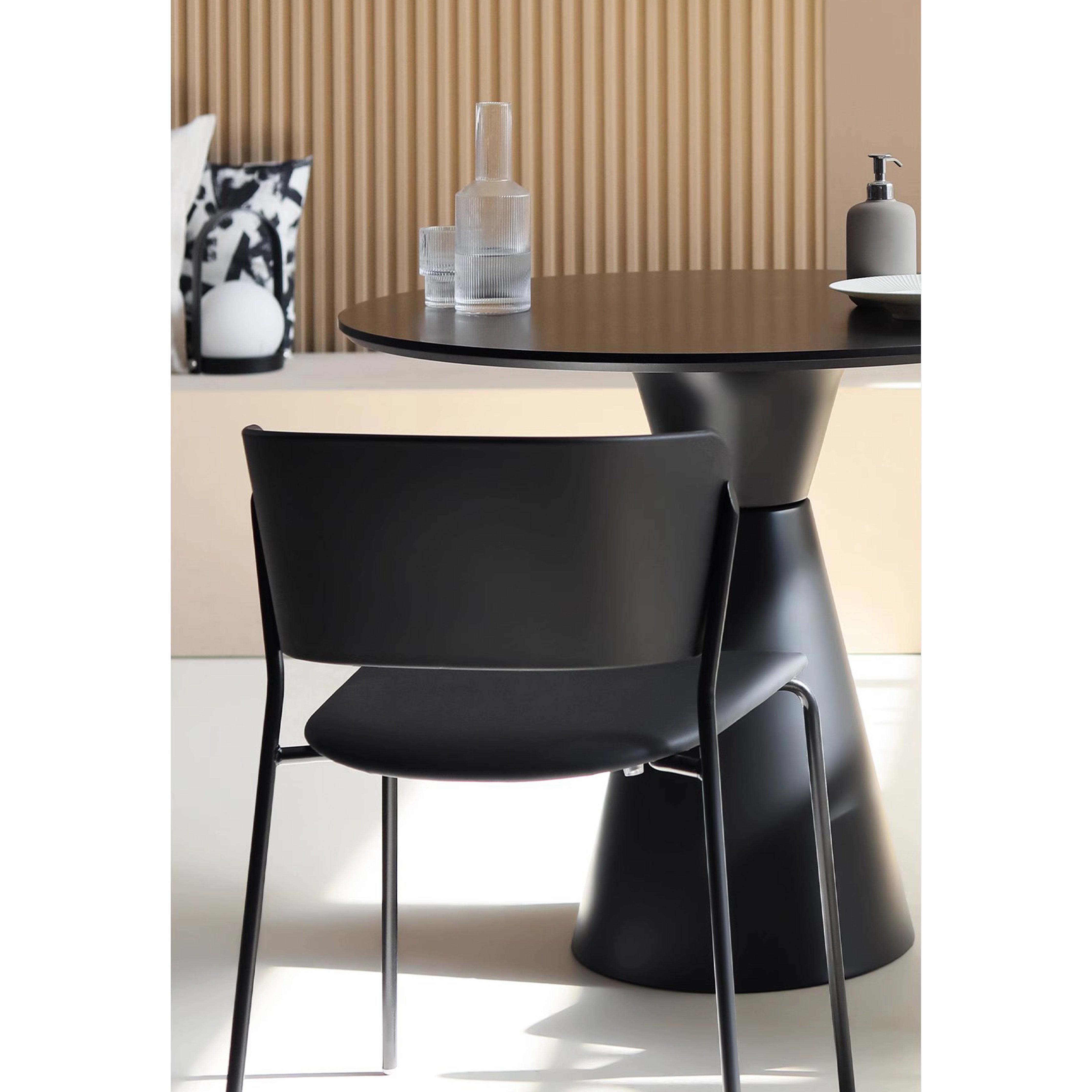 4.0 - Dining Chair (PP)