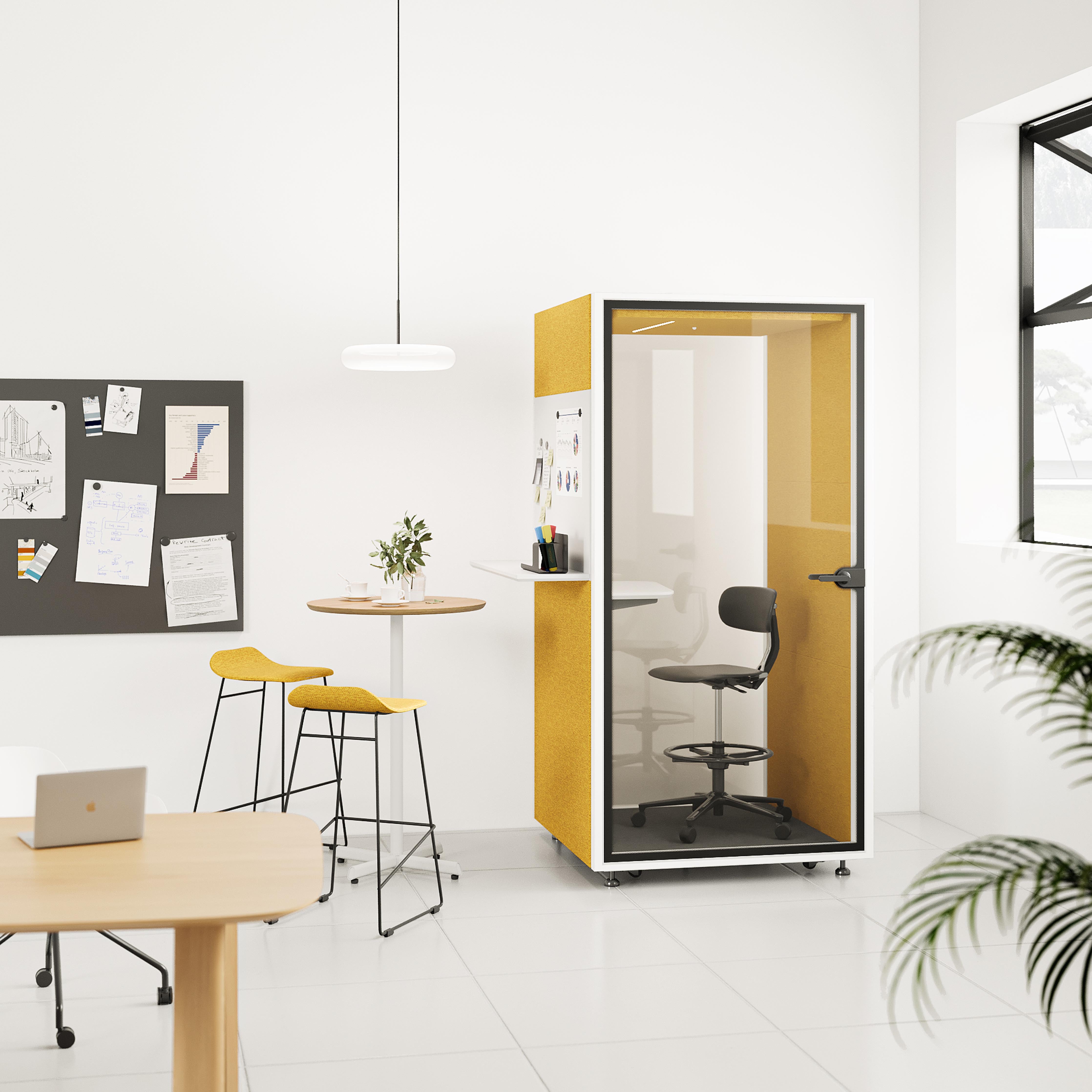 PISTRO - Telephone Booth