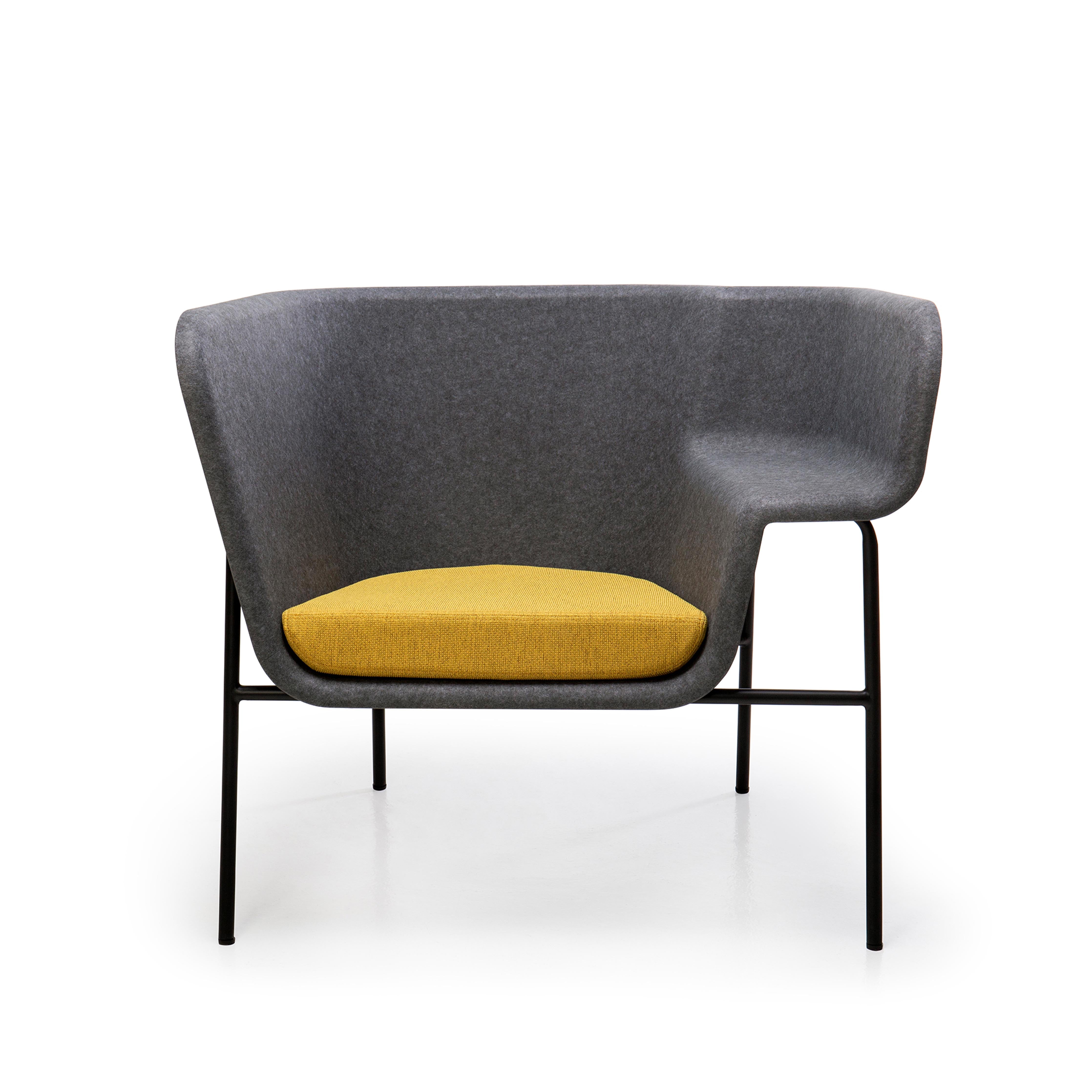 Surround - Lounge Chair
