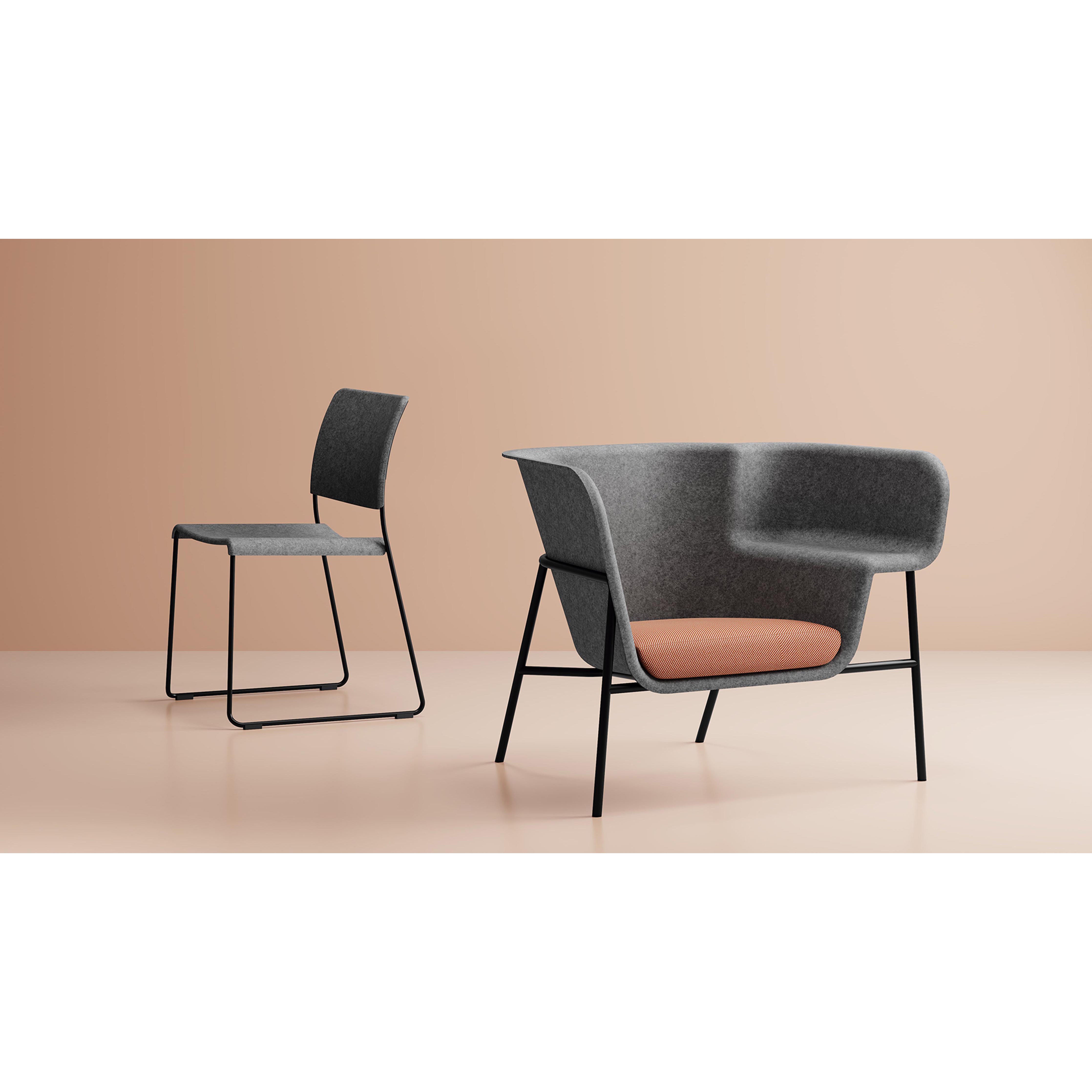 Surround - Lounge Chair