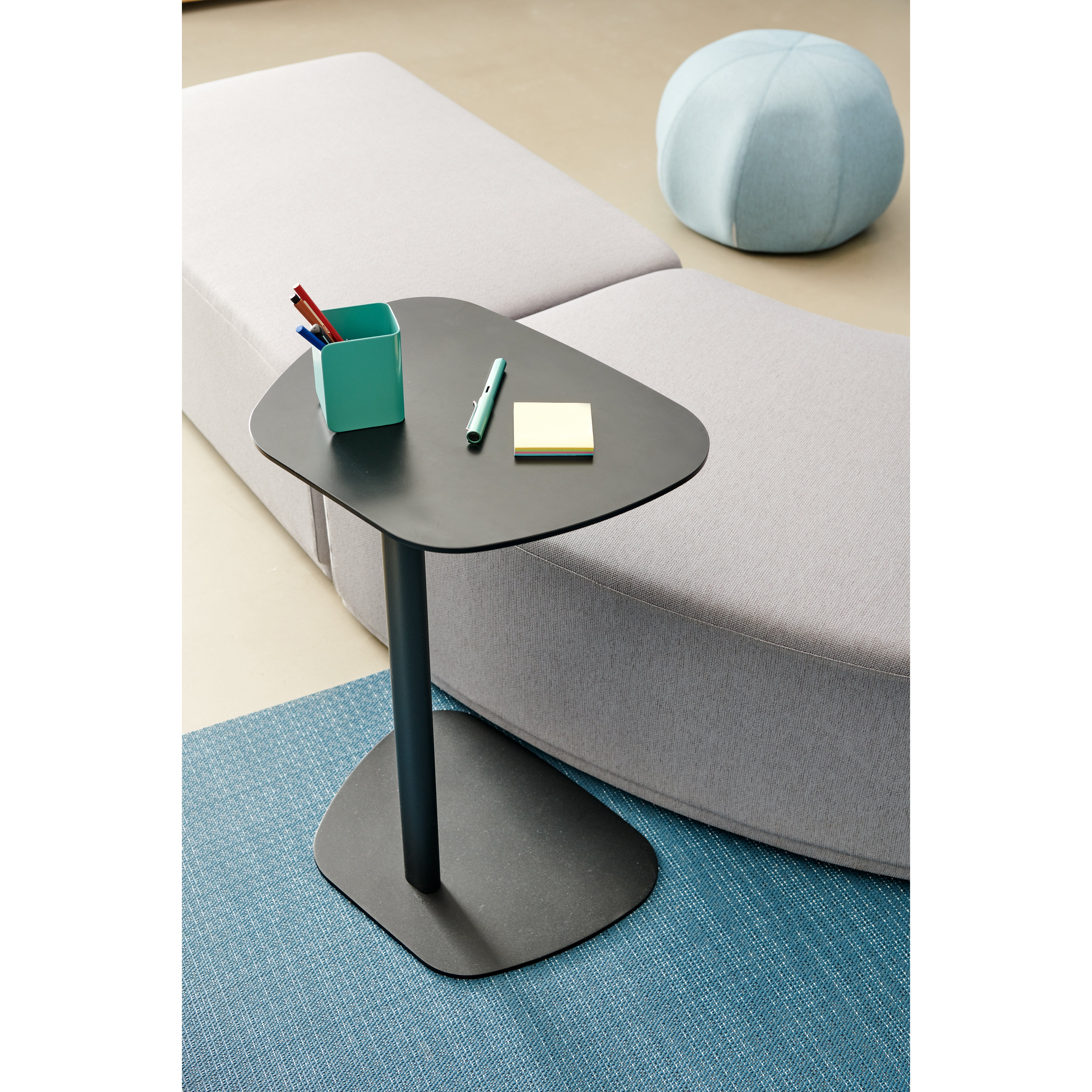 Pato - Side Table