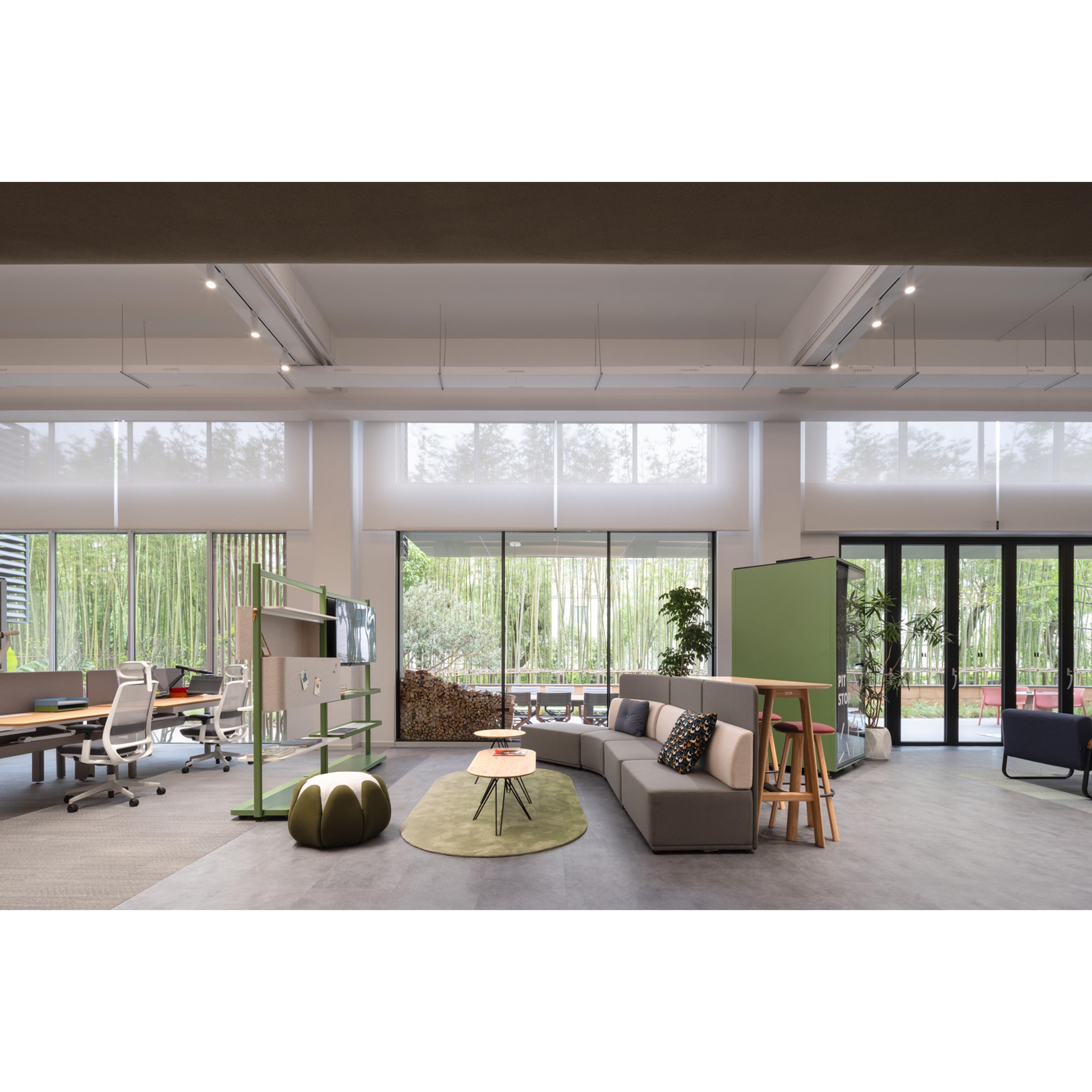 PISTRO - Telephone Booth