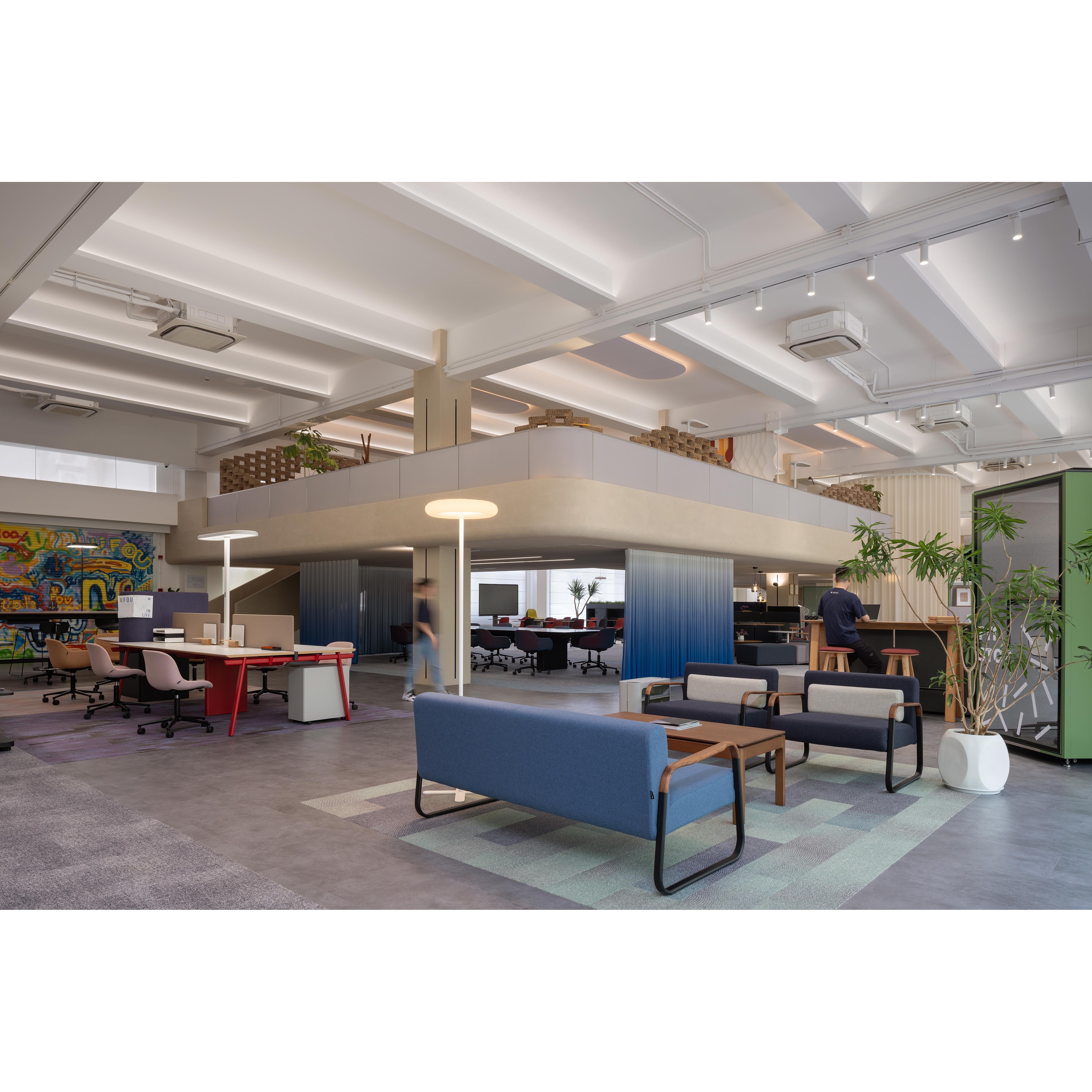 PISTRO - Telephone Booth