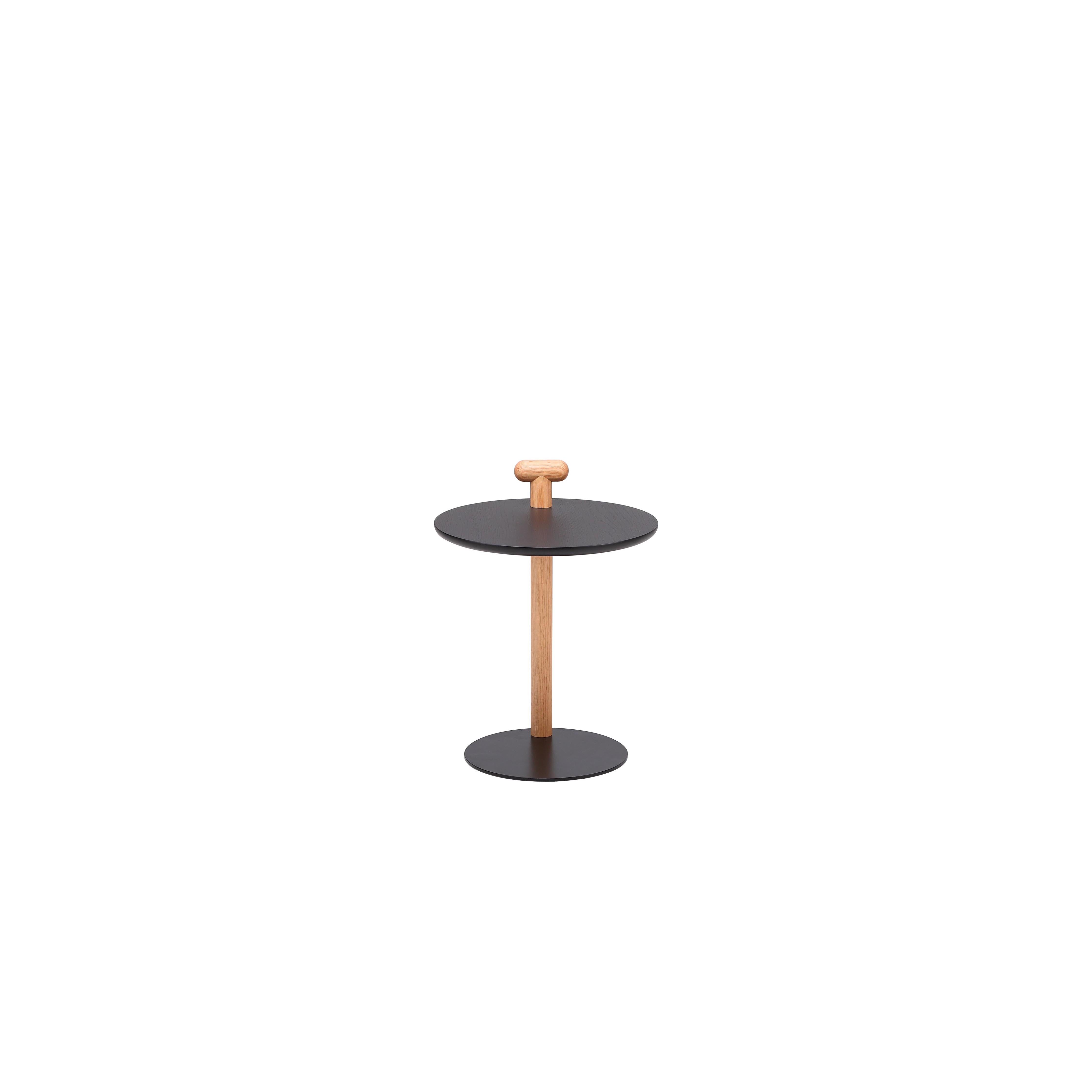 TB36 - Side Table